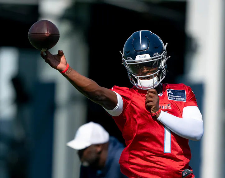 Tennessee Titans 2025 Schedule: Odds, Predictions & Training Camp Updates