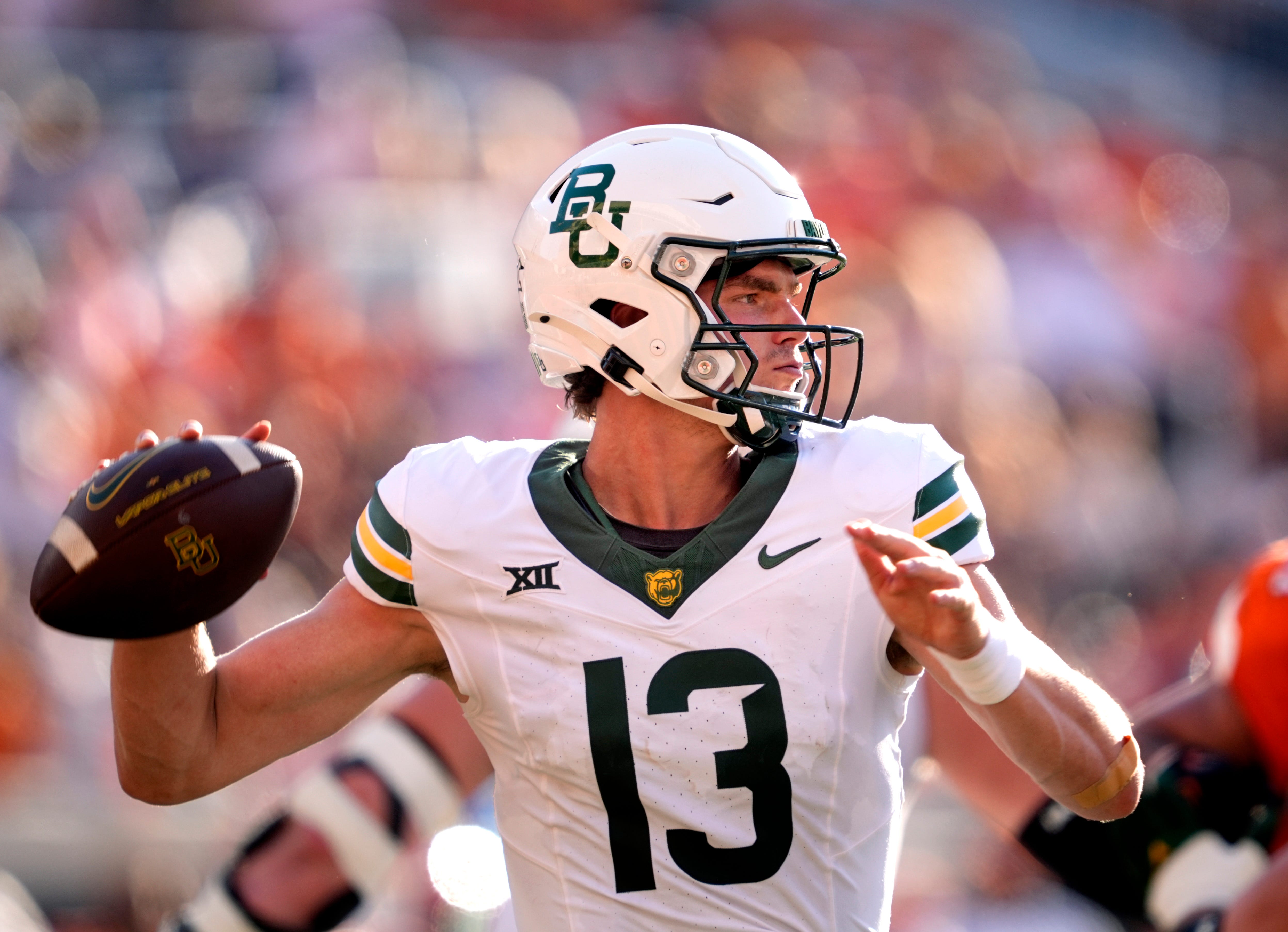 College Football Best Bets Week 6: Can Raiola Keep up His Mahomes Impression?