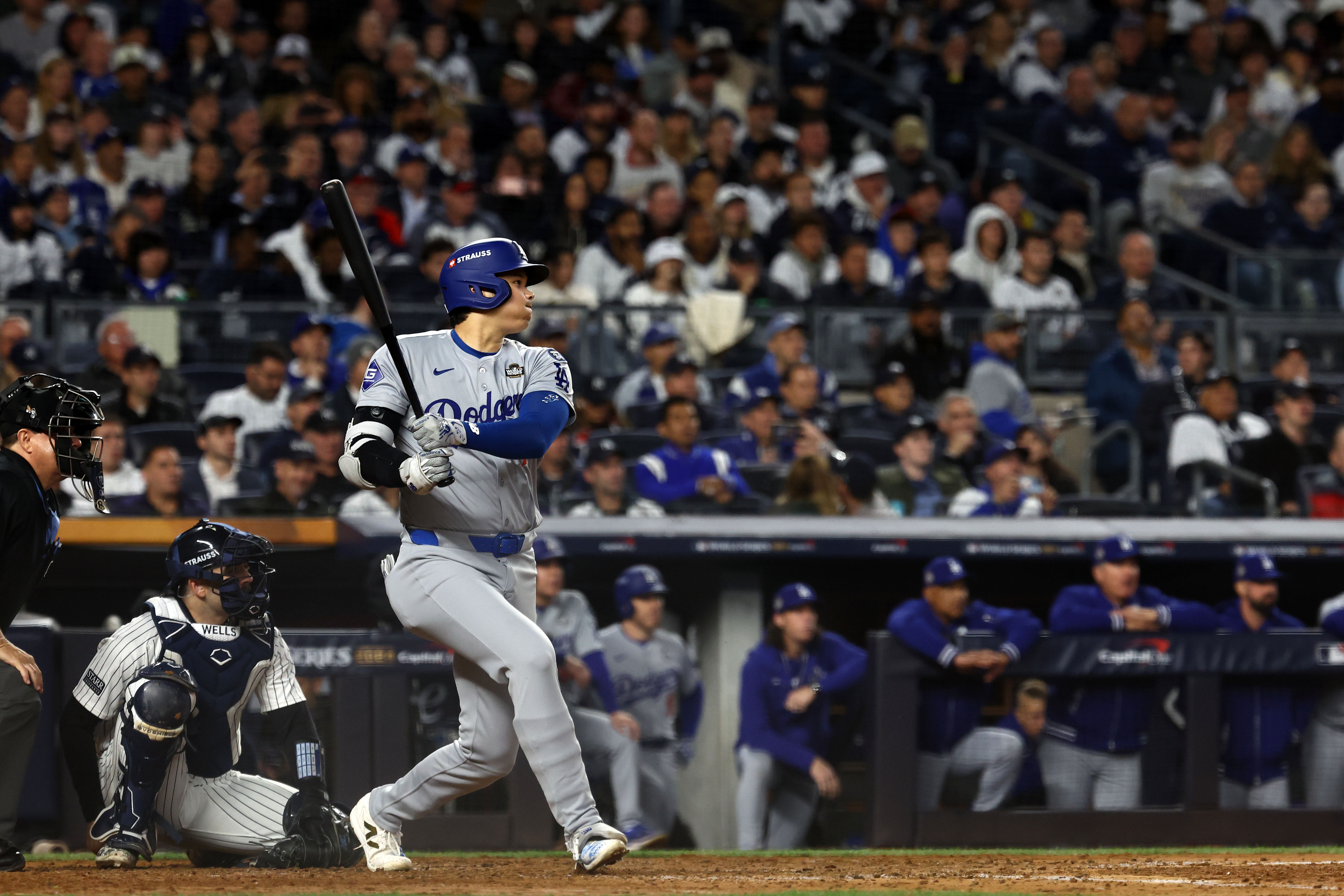 We're backing the Dodgers in our Chiefs vs. Eagles championship parlay picks.
