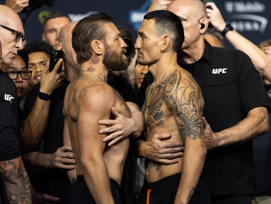 Conor McGregor vs. Max Holloway Prediction, Picks & Odds: Fade the Comeback