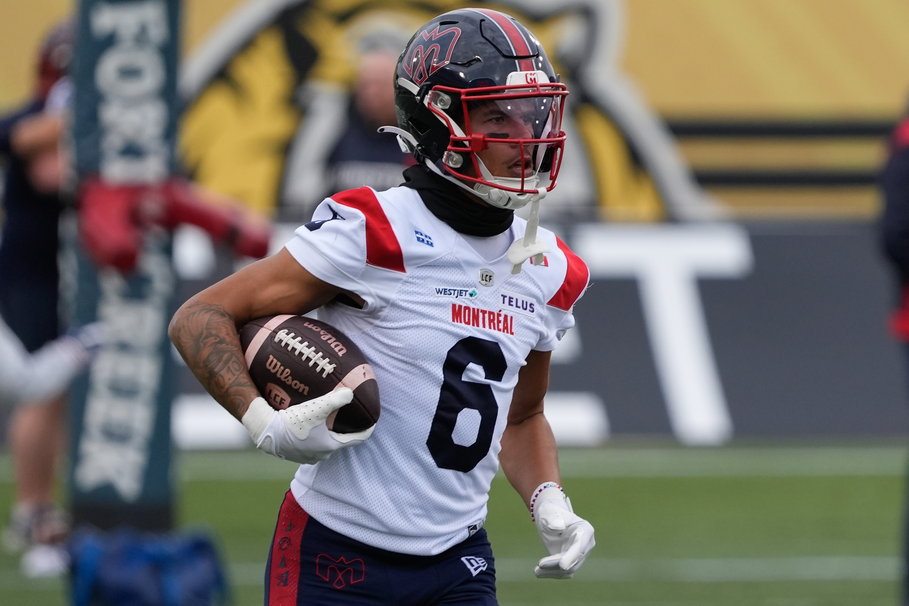 Alouettes wide receiver Tyson Philpot (6) runs with the football as we break down our CFL best bets for Week 18.