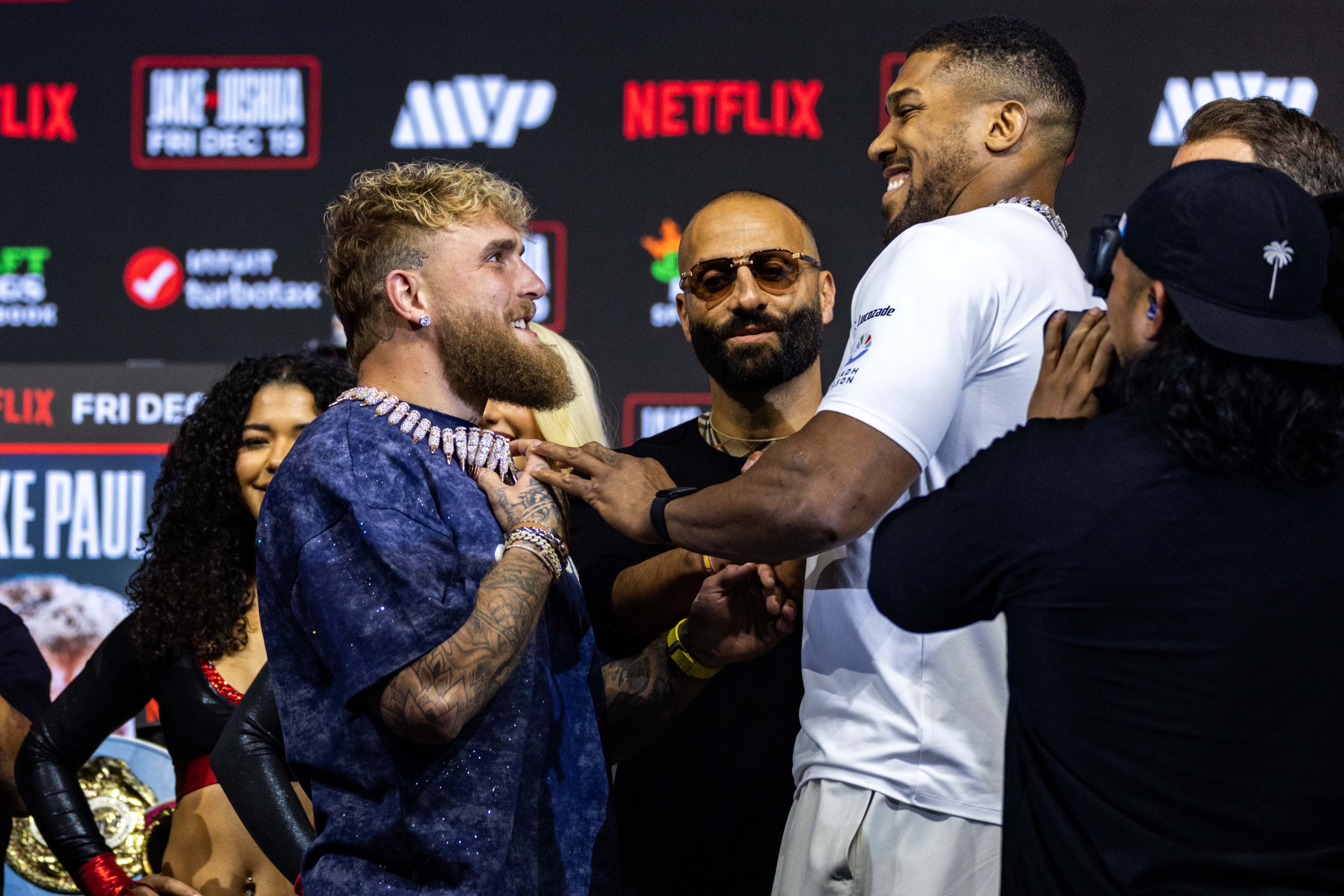 Jake Paul and Anthony Joshua interact as we look at a large bet placed on Paul by Holly director Jon Peters.