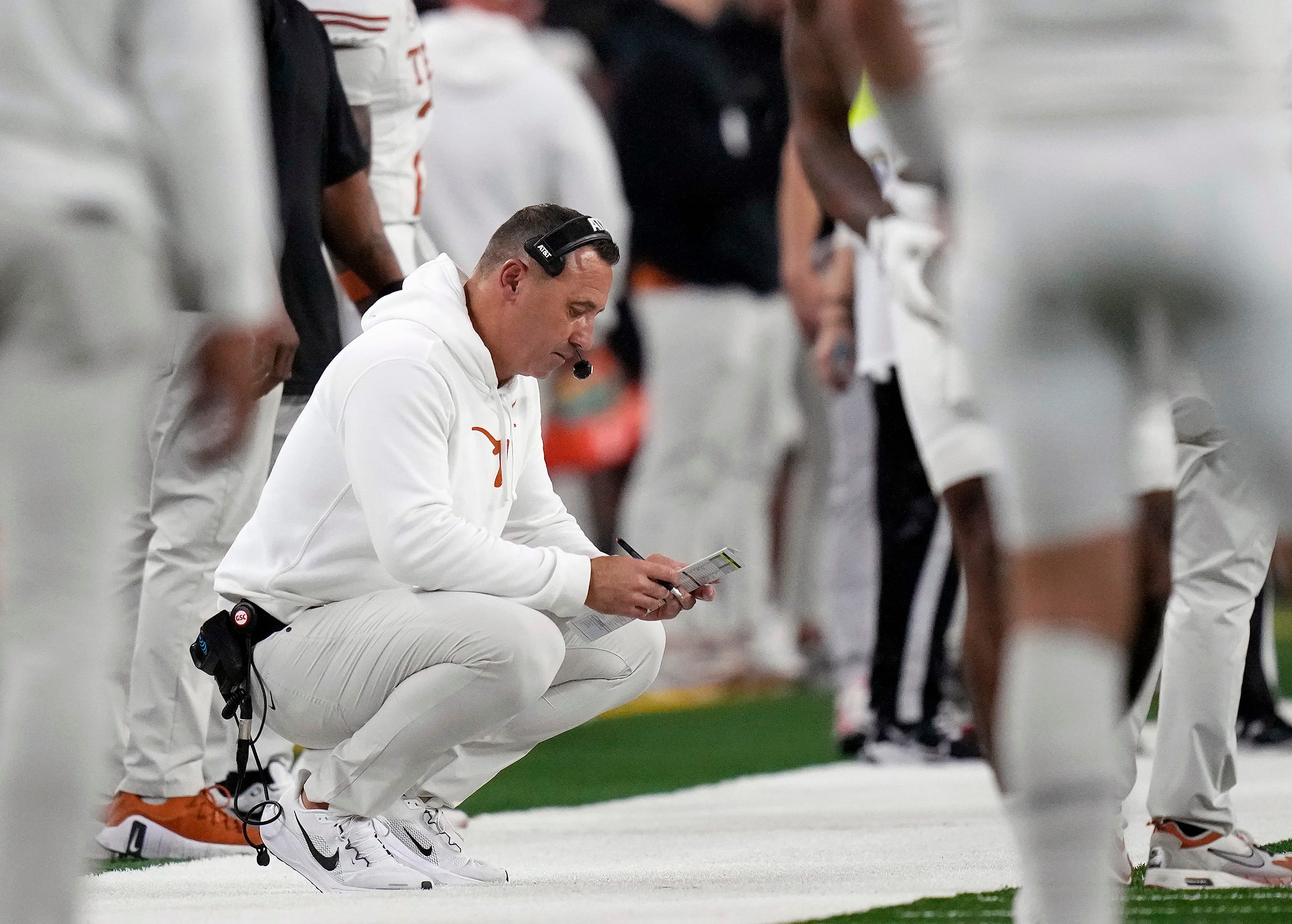 College Football Betting Trends for Week 1: CFB Moneyline, Spread & O/U Trends This Week