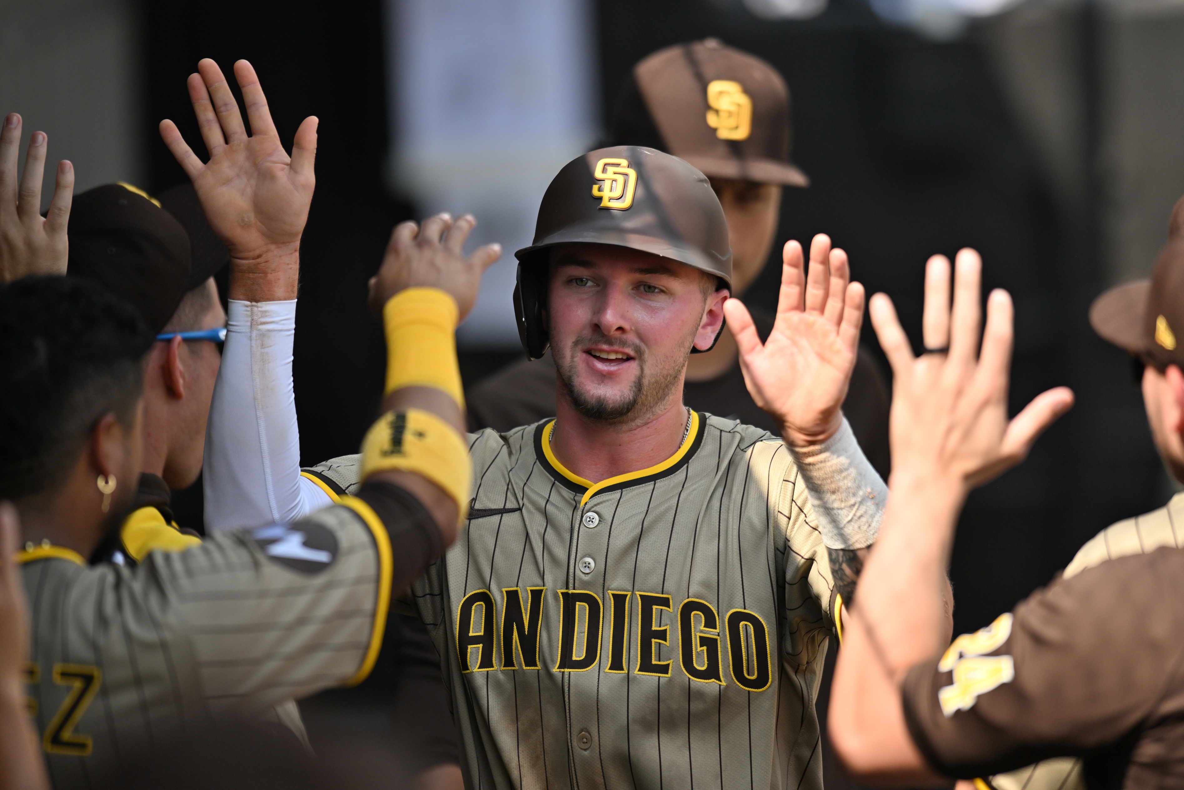 MLB Expert Picks Today: Best Bets & Predictions for Wild Card Series Game 3