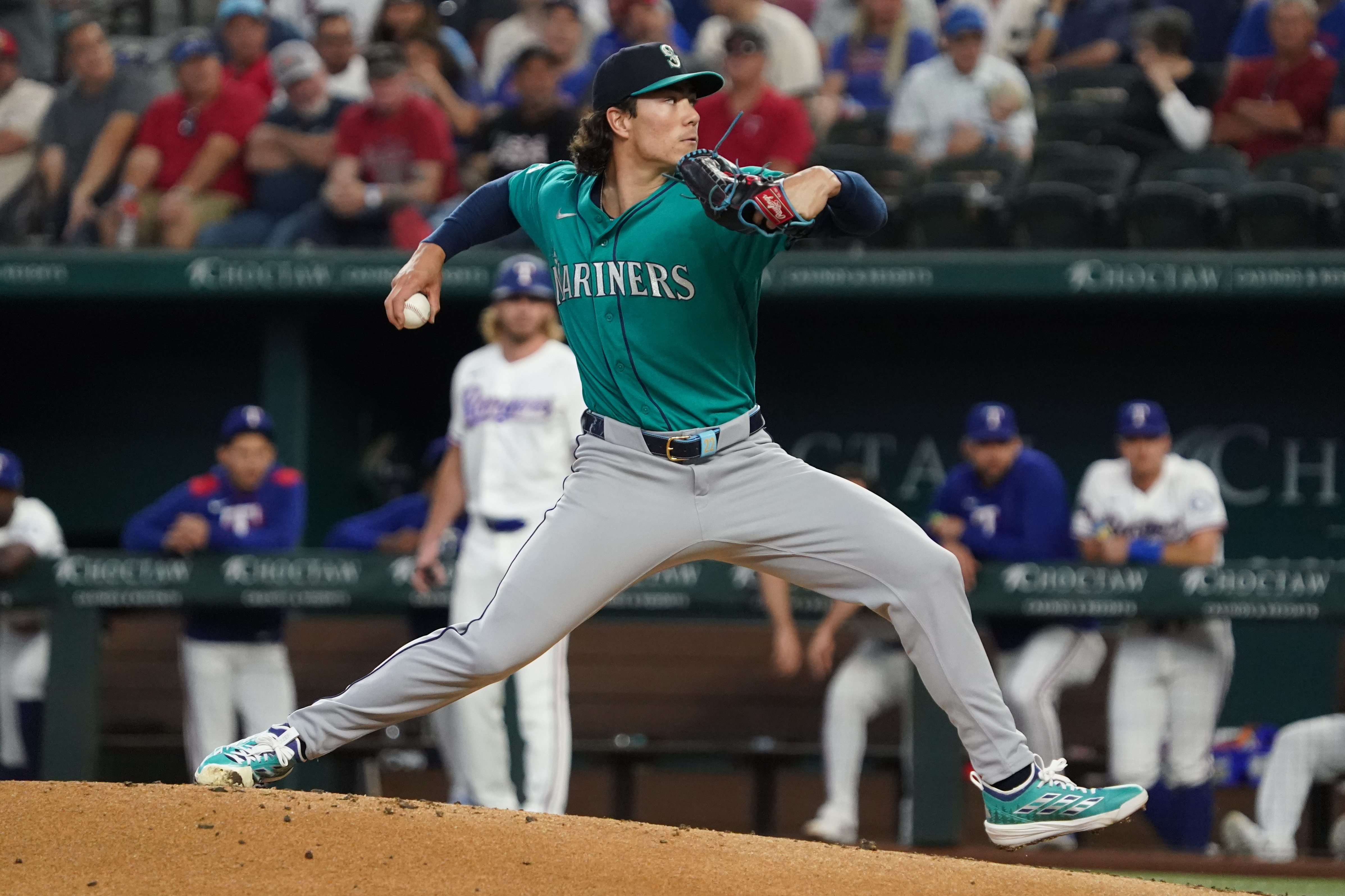 Seattle Mariners pitcher Bryan Woo plays a big role in my Mariners vs. Padres prediction. 