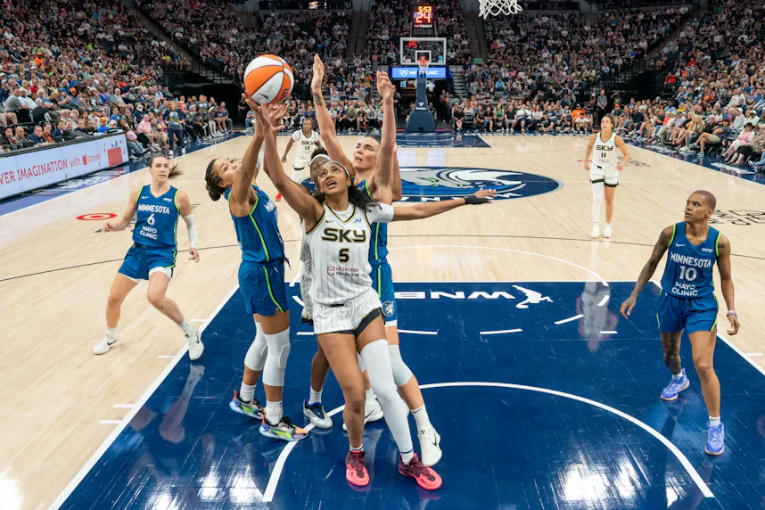 Lynx vs. Sky Prediction, Odds & WNBA Predictions: July 12