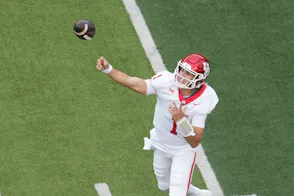 Oregon State vs. Houston Prediction, Picks & Best Bets: College Football Week 1 Odds