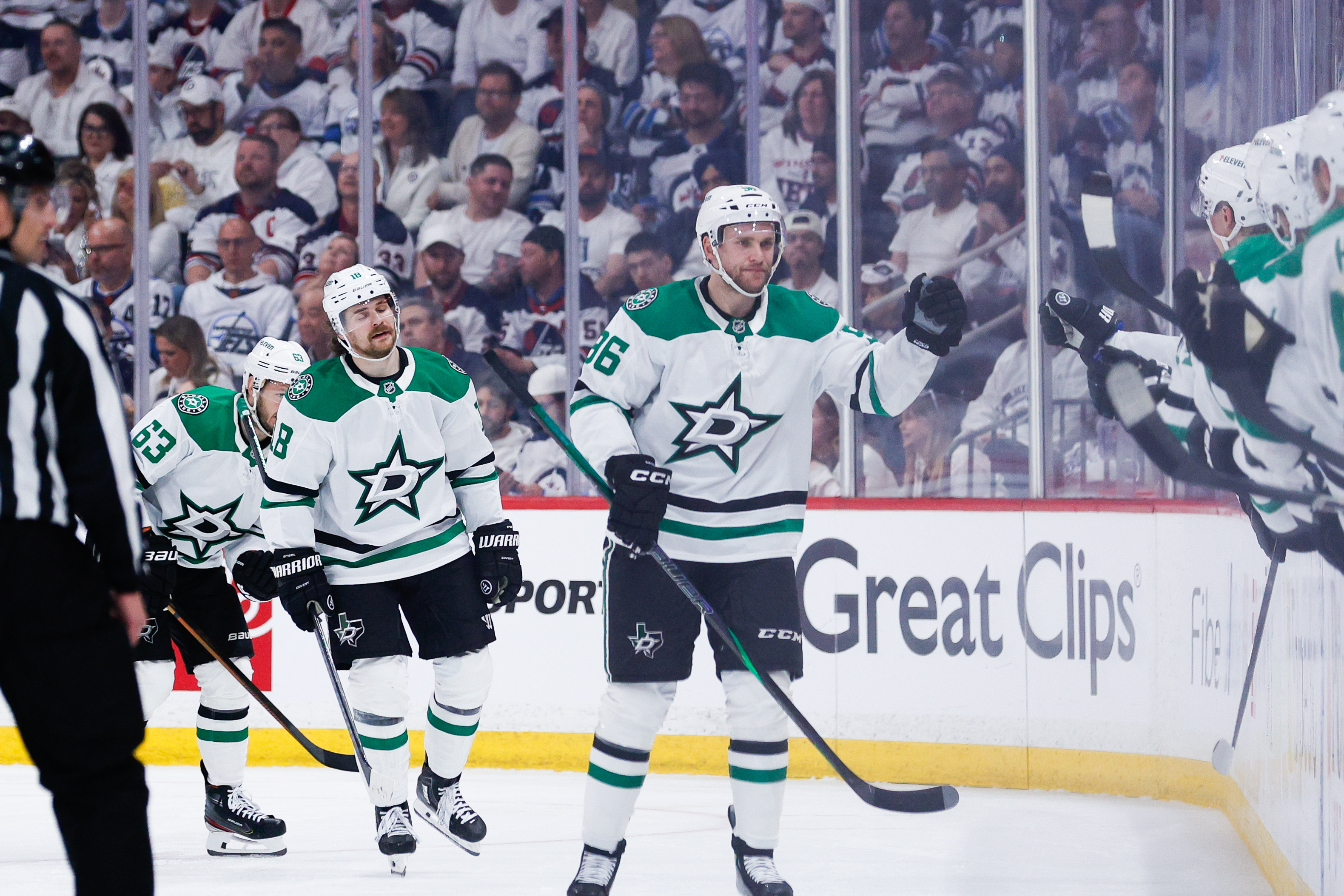 Stars vs. Jets Prediction: Game 2 Odds & Expert Picks