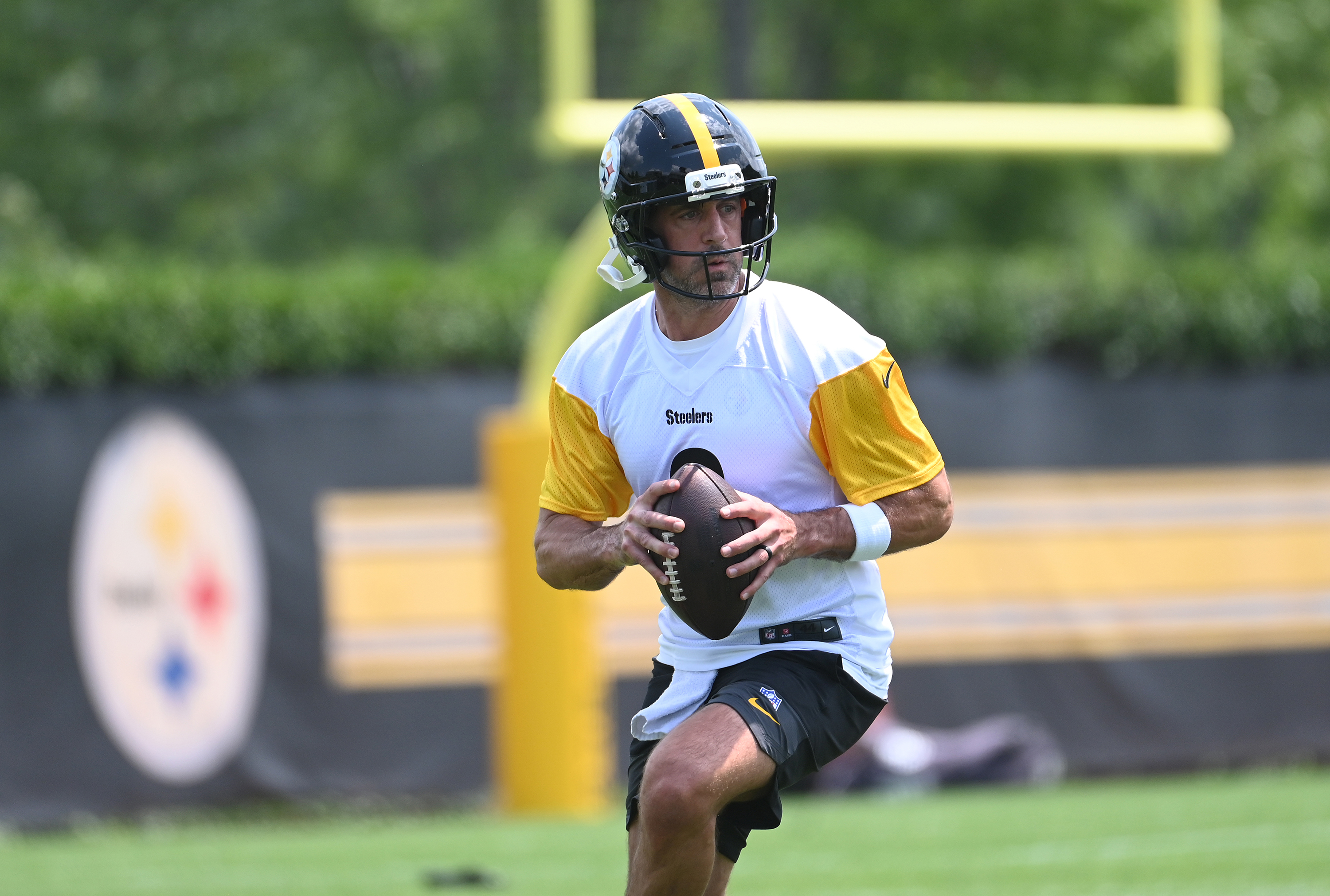 Best Steelers vs. Jets Player Prop Bets for Sunday: NFL Week 1 Odds & Expert Picks