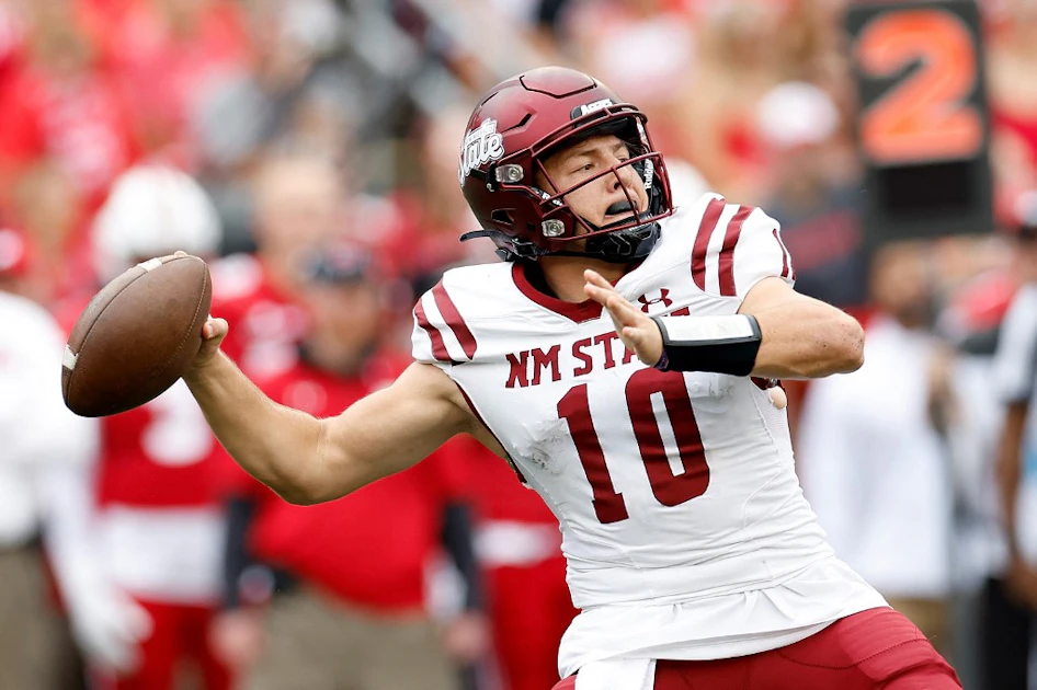 New Mexico State vs. Bowling Green Odds, Picks, Predictions College Football: Quick Lane Bowl Starts Busy Week - Vimarsana News