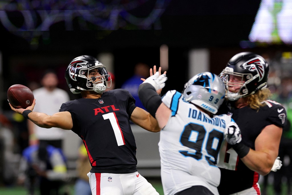 Falcons vs. Panthers odds, prediction, betting tips for NFL Week 10  'Thursday Night Football'