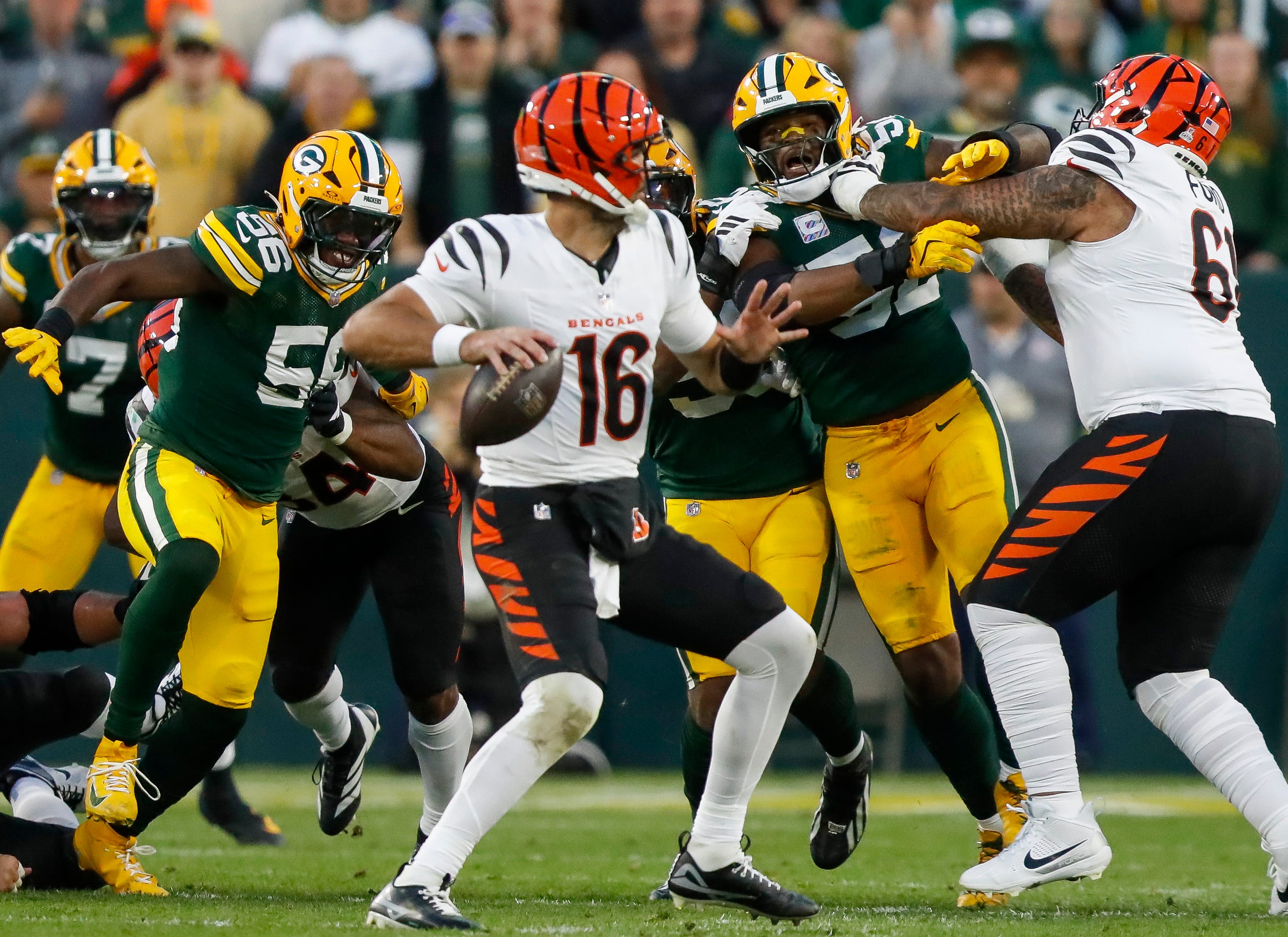 NFL Predictions Week 7: Best Bets & Odds for Thursday Night Football