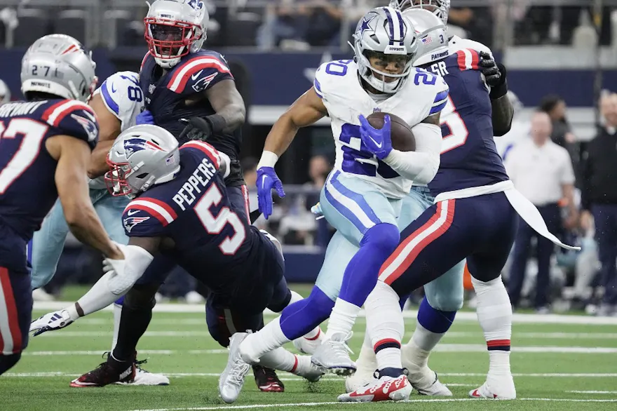 Tony Pollard of the Dallas Cowboys is featured in our top Cowboys vs. 49ers player props for Sunday Night Football in Week 5.
