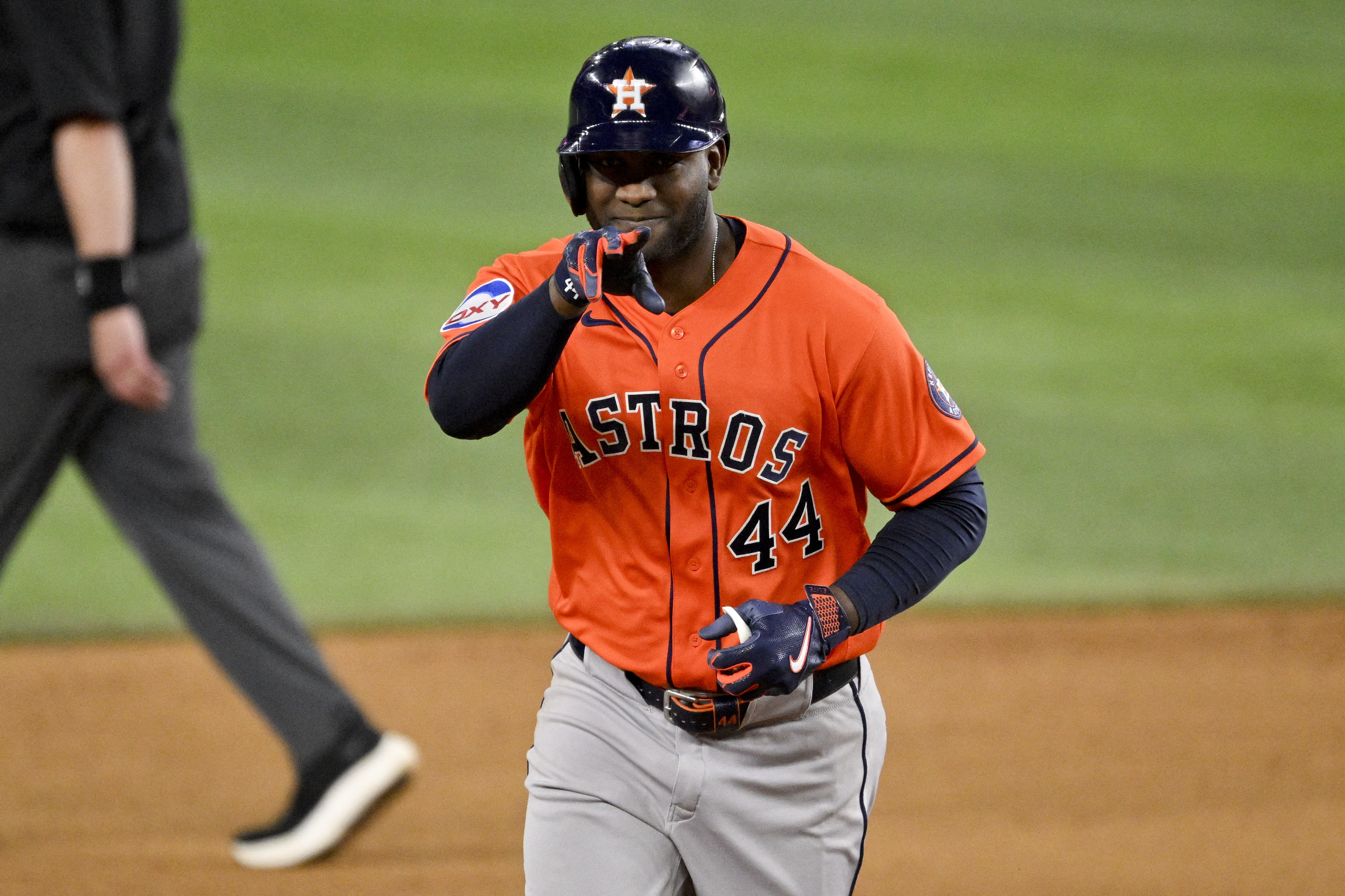 Houston Astros designated hitter Yordan Alvarez rounds the bases as we make our best Astros vs. Rangers prediction