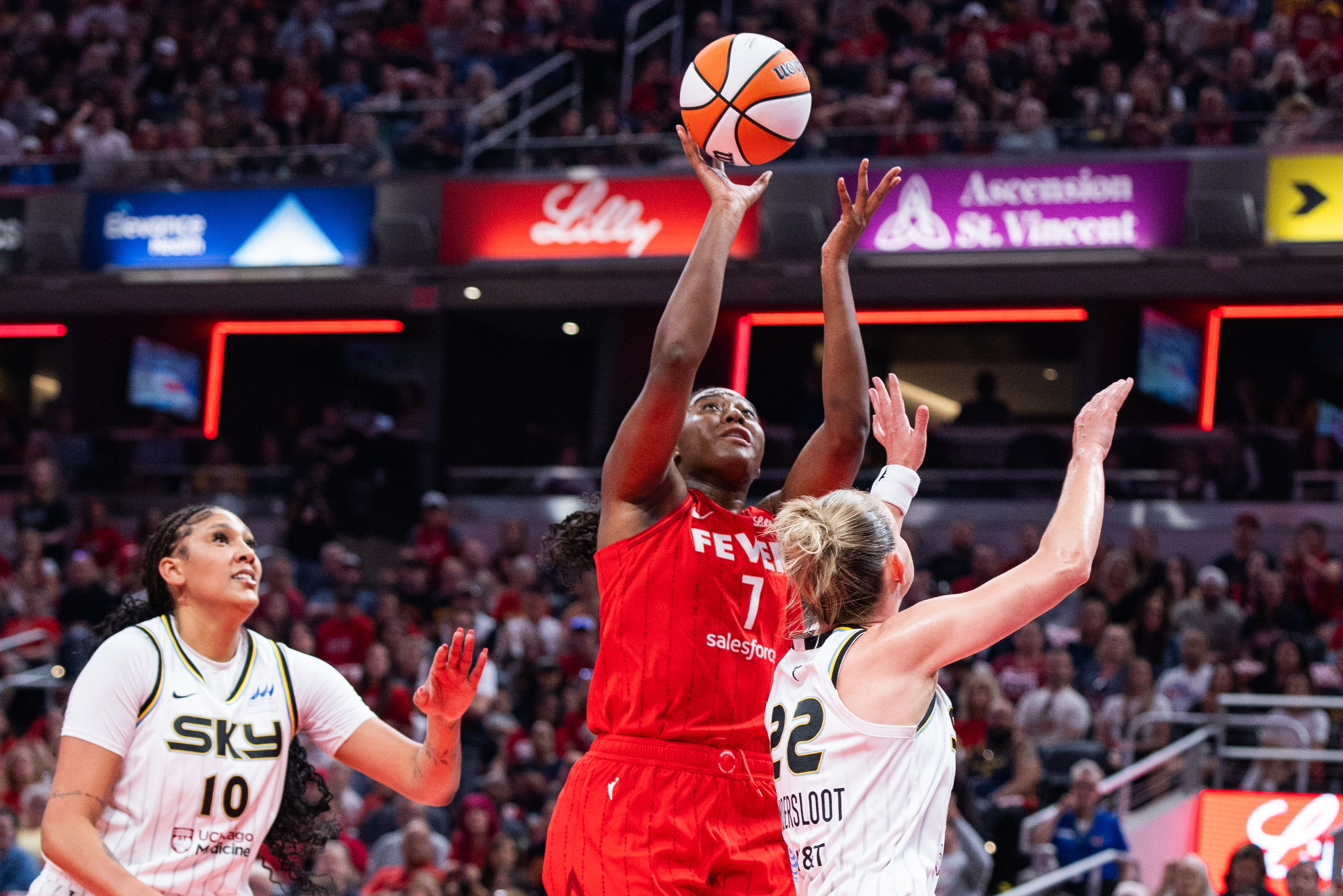 Sun vs. Fever Prediction Tonight