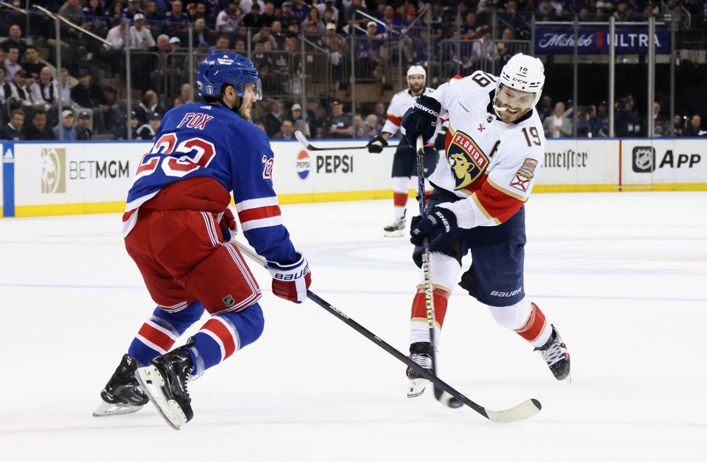 Panthers vs. Rangers Predictions & Odds: Friday's NHL Eastern Conference Final Game 2 Expert Picks