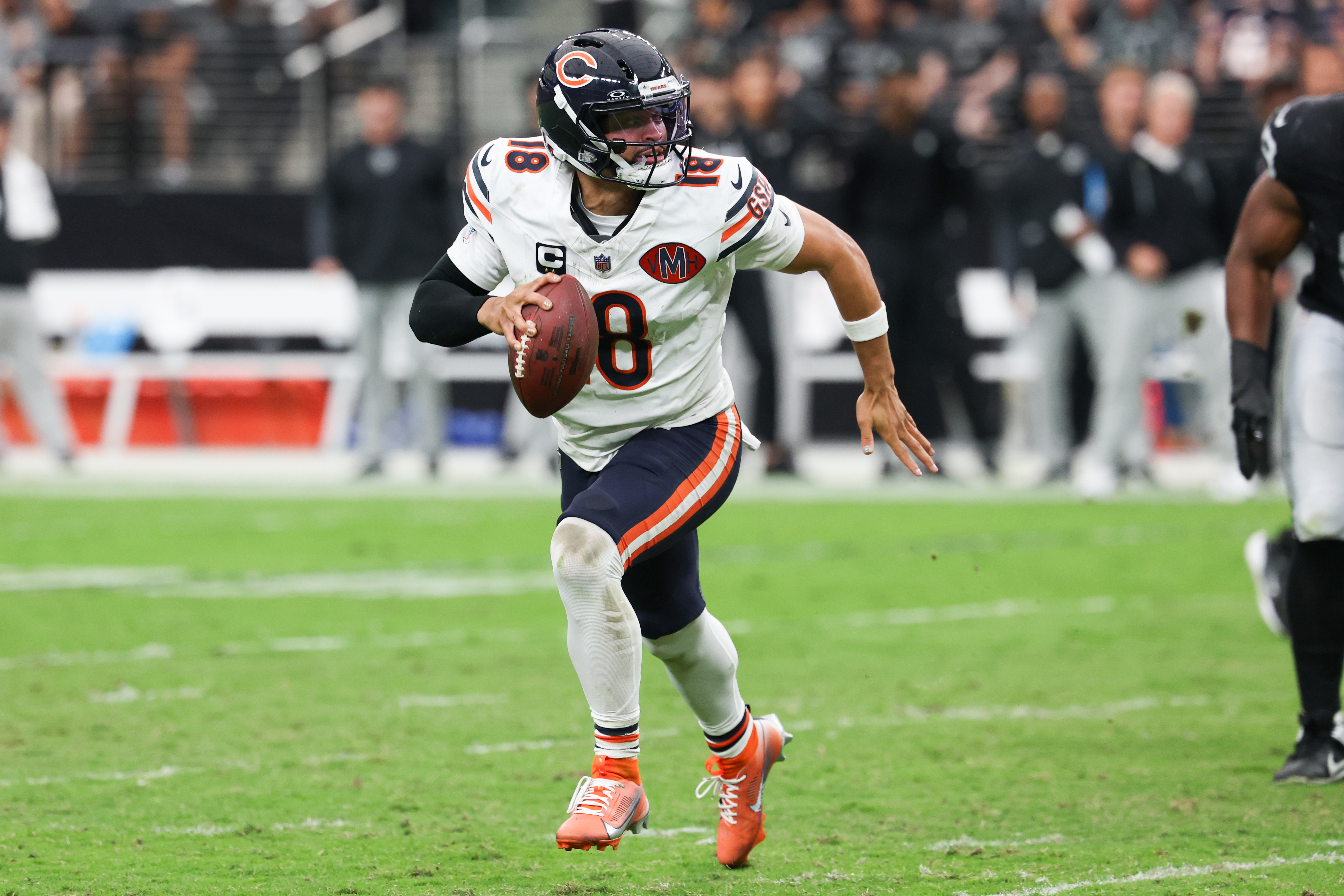 Bears vs. Commanders Prediction & Odds: Monday Night Football Opening Odds & MNF Picks