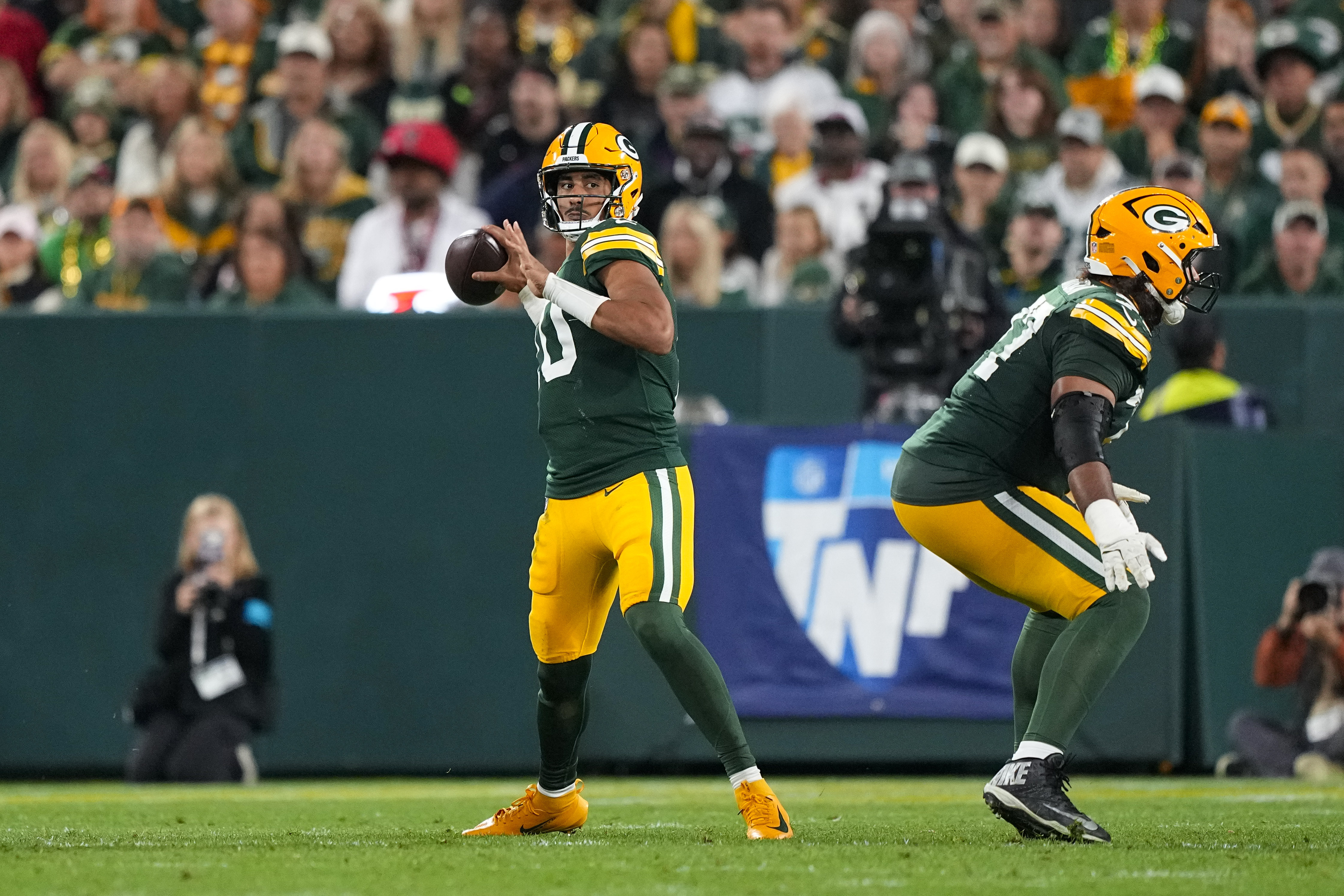 Pictured: Jordan Love in action as we break down our Packers vs. Buccaneers Prediction. Photo by Jeff Hanisch-Imagn Images.