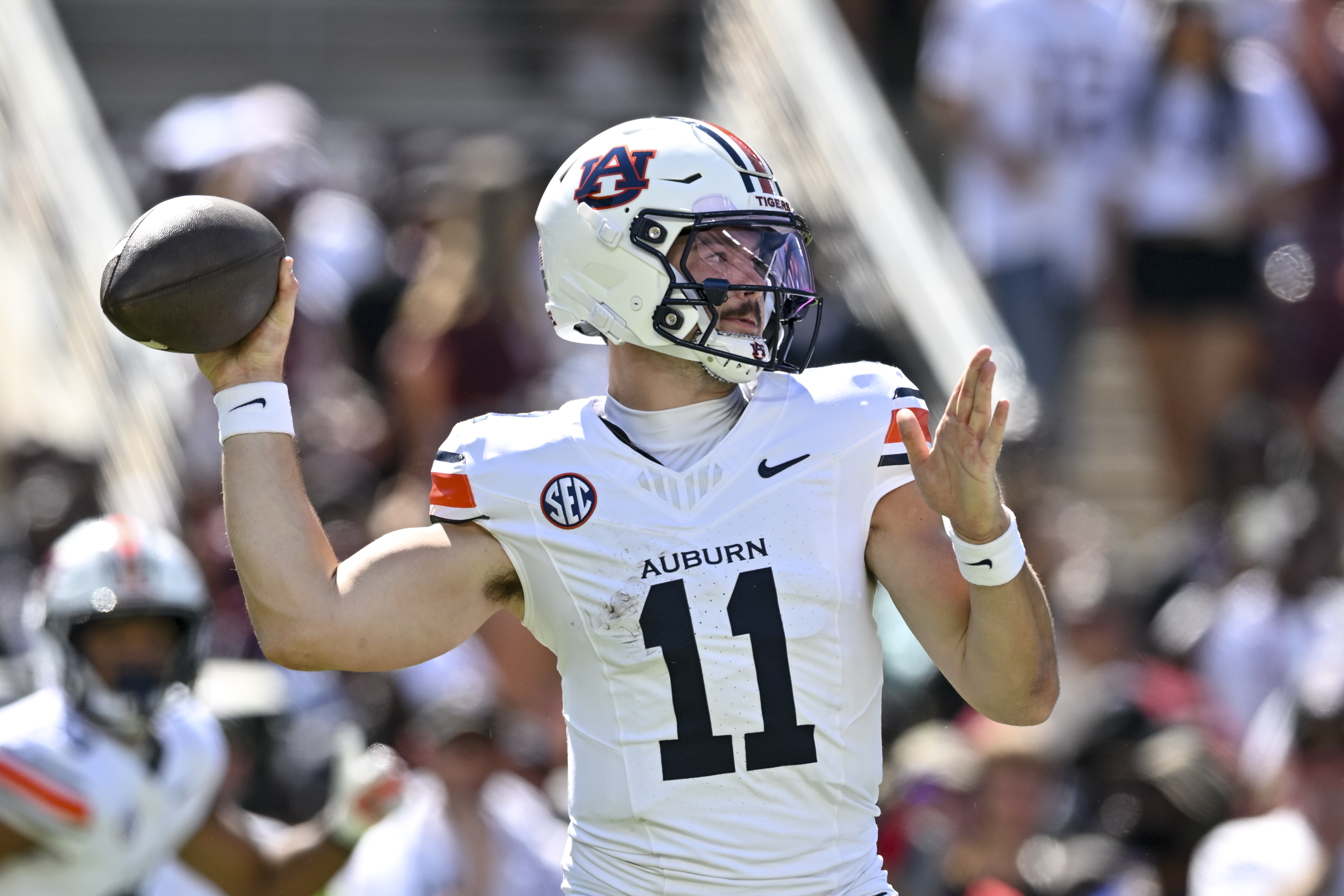 Georgia vs. Auburn Prediction Today: College Football Week 7 Odds & Expert Pick to Win
