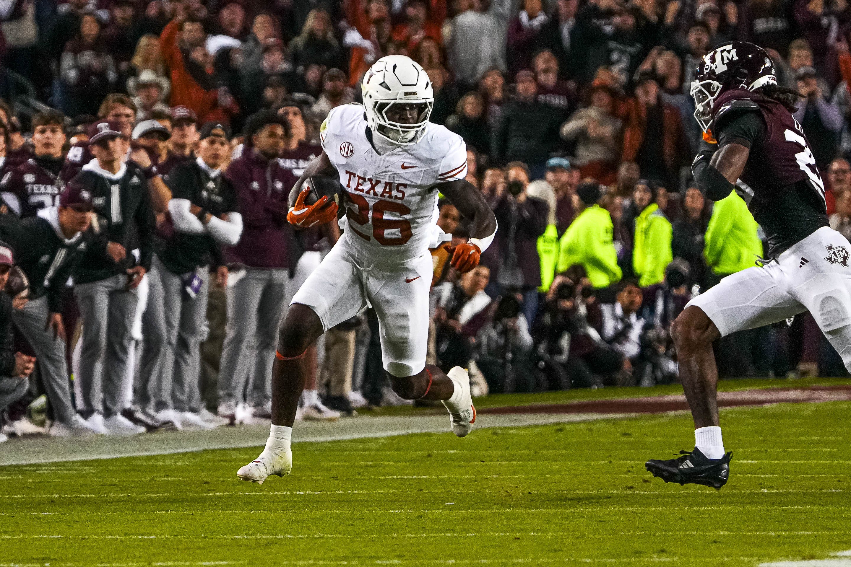 Clemson vs. Texas Parlay Picks & Predictions: CFP Round 1 SGP Odds