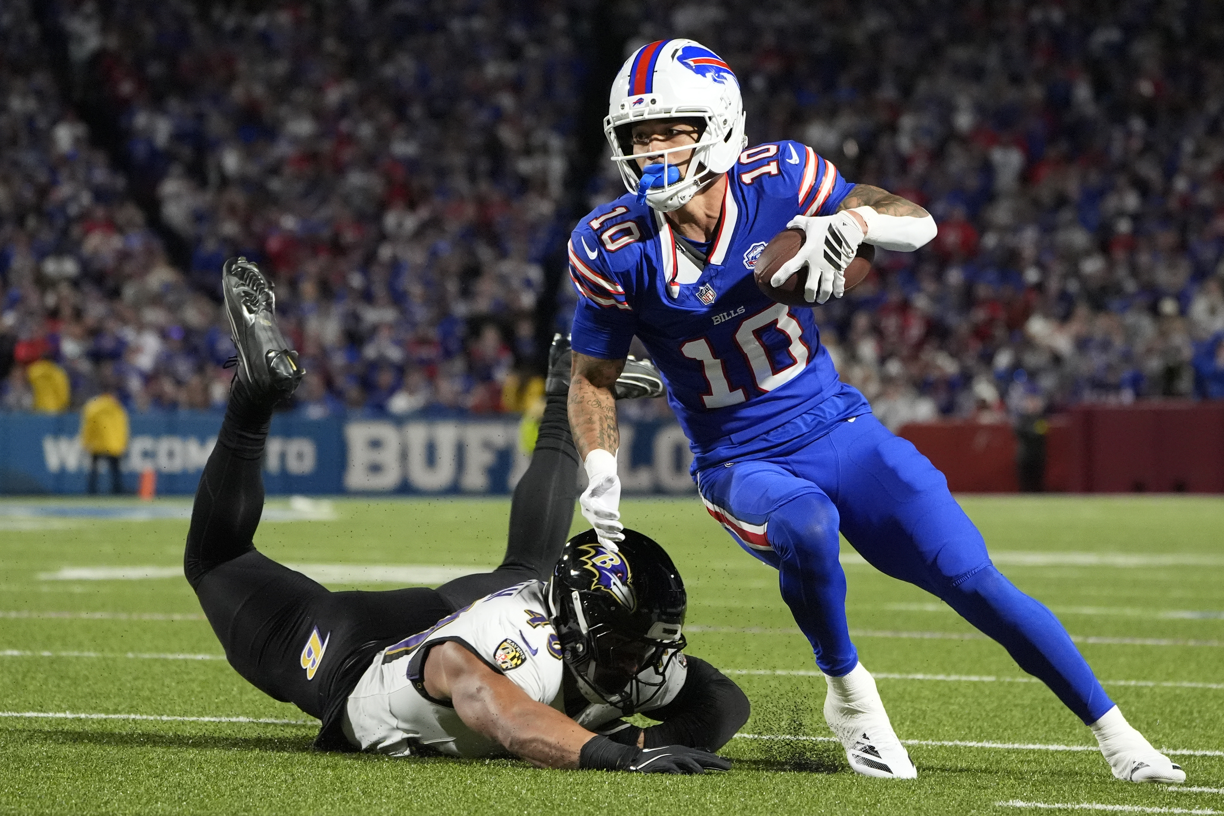 Anytime Touchdown Scorer Predictions Tonight: Dolphins vs. Bills Thursday Night Football