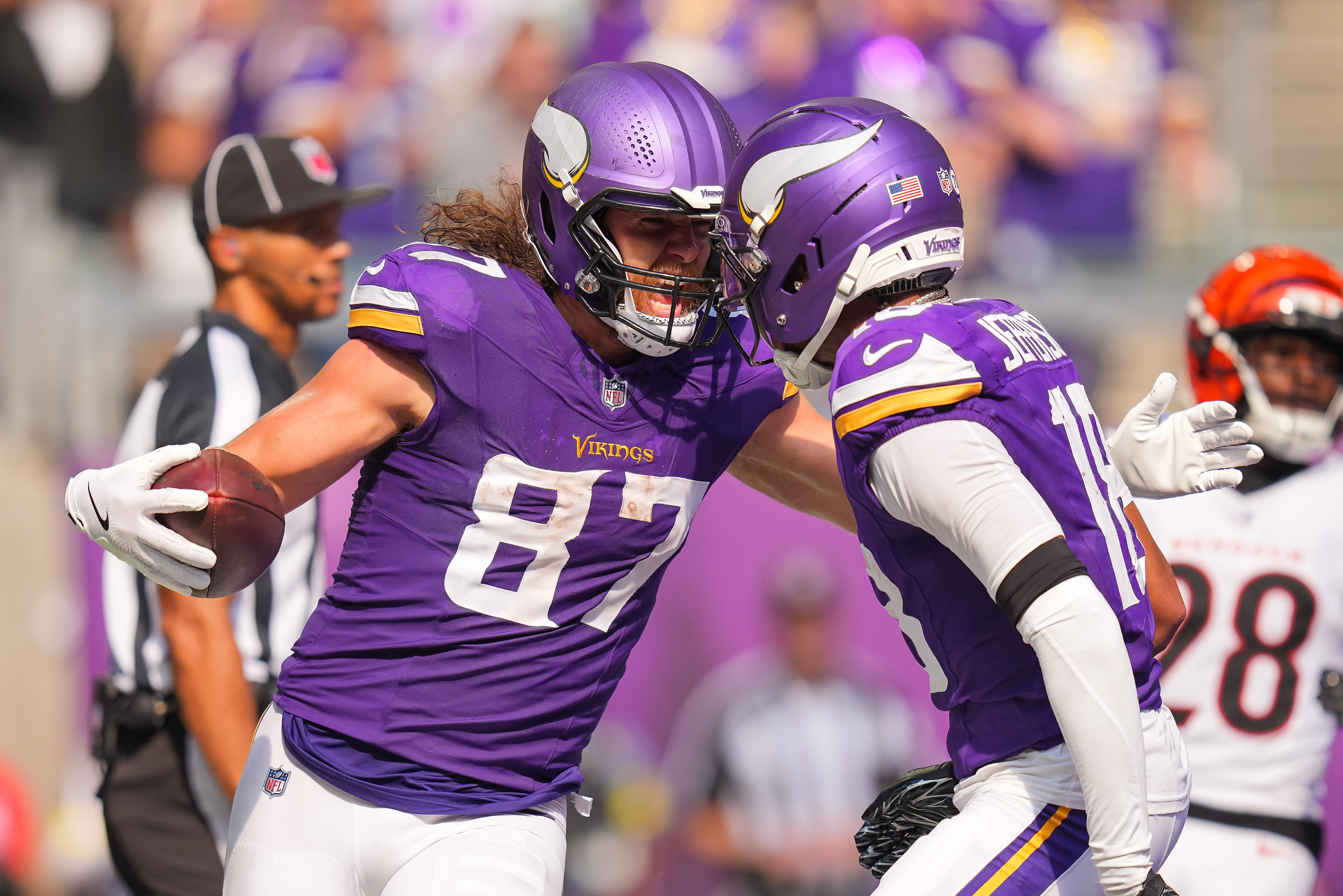 Vikings vs. Steelers Prediction, Odds: Best Bets for NFL Week 4 in Dublin