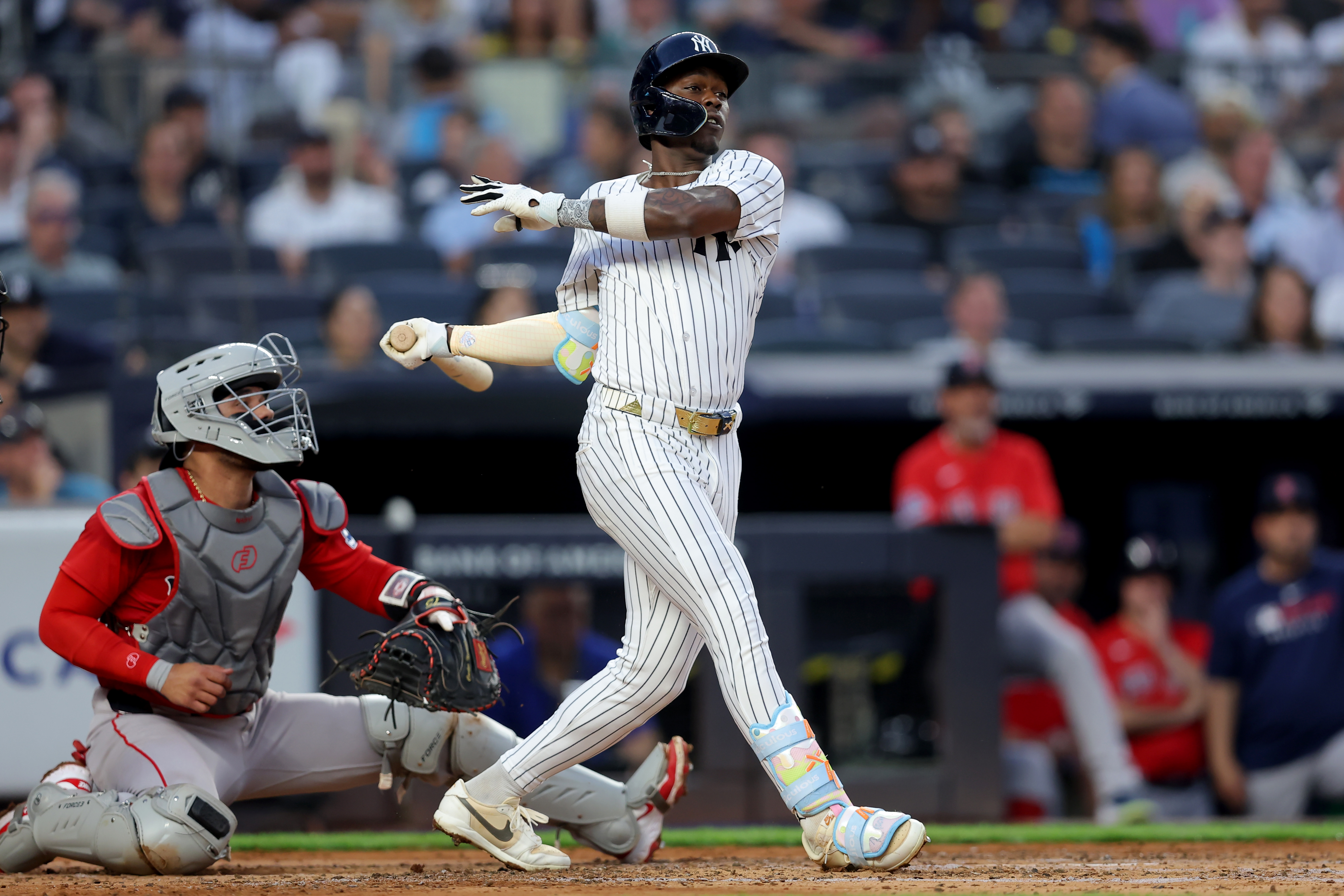 Red Sox vs. Yankees Prediction, Odds & Expert Picks Tonight: Best Bets & Score Prediction