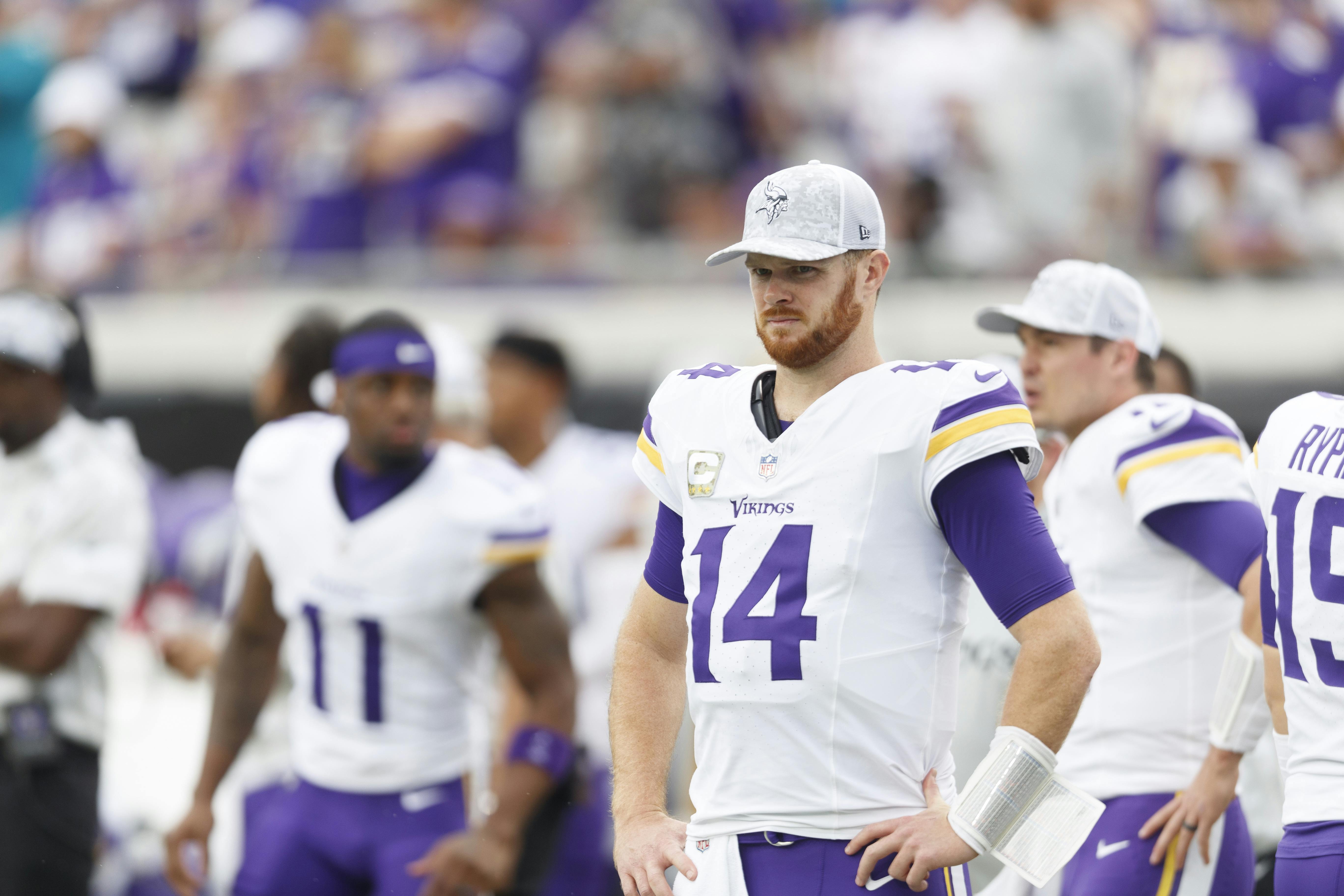 Minnesota Vikings quarterback Sam Darnold as we look at the best Week 12 odds & betting line.