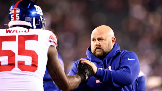 Head coach Brian Daboll of the New York Giants features in our Panthers vs. Giants prediction