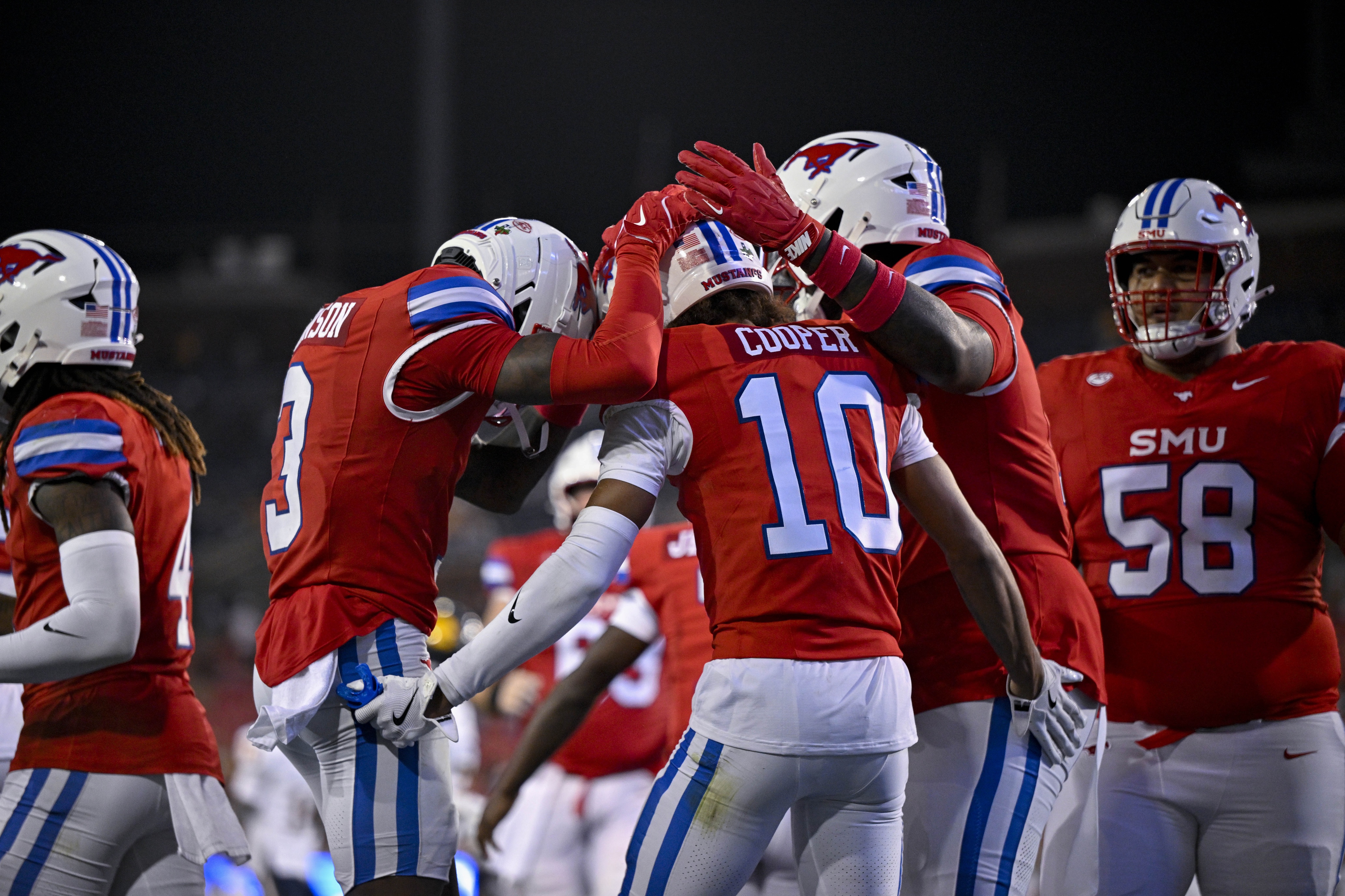 College Football Betting Trends That Matter: Week 2 Moneyline, Spread & O/U Notes