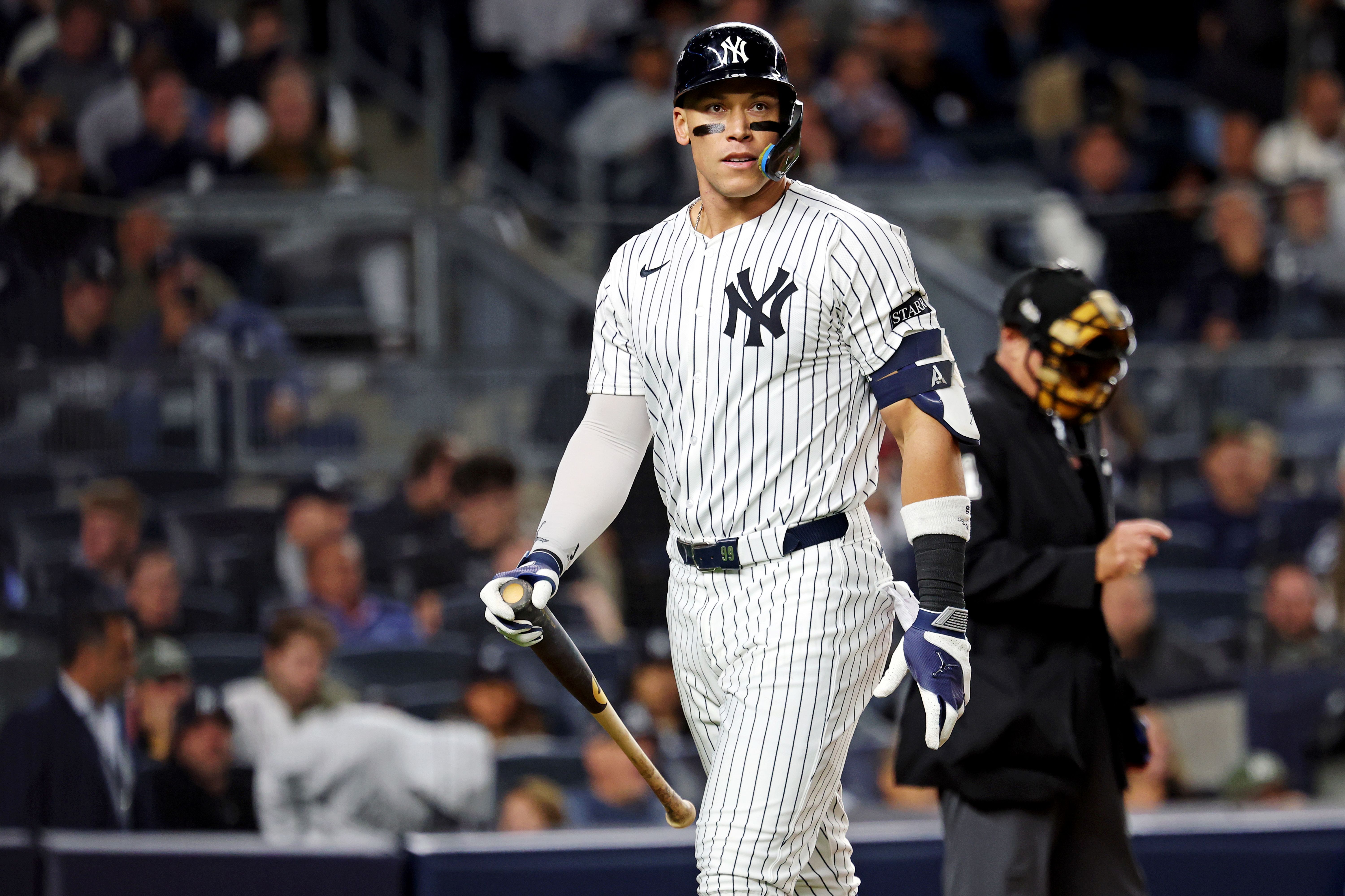 New York Yankees right fielder Aaron Judge reacts, and he's key as we look at the MLB home run leader odds.
