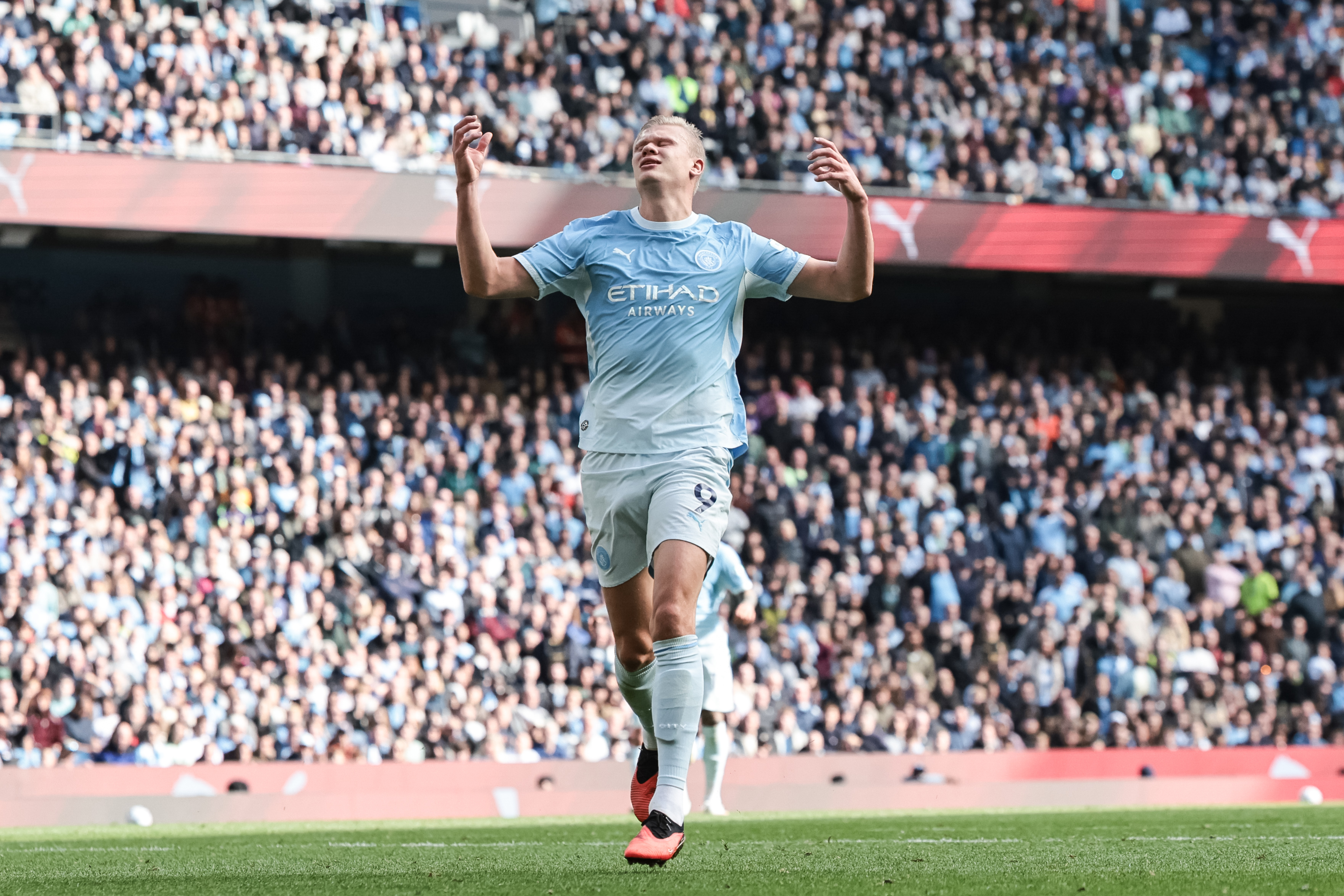 Erling Haaland of Manchester City reacts after a missed chance as make our best Premier League bets for matchweek 6