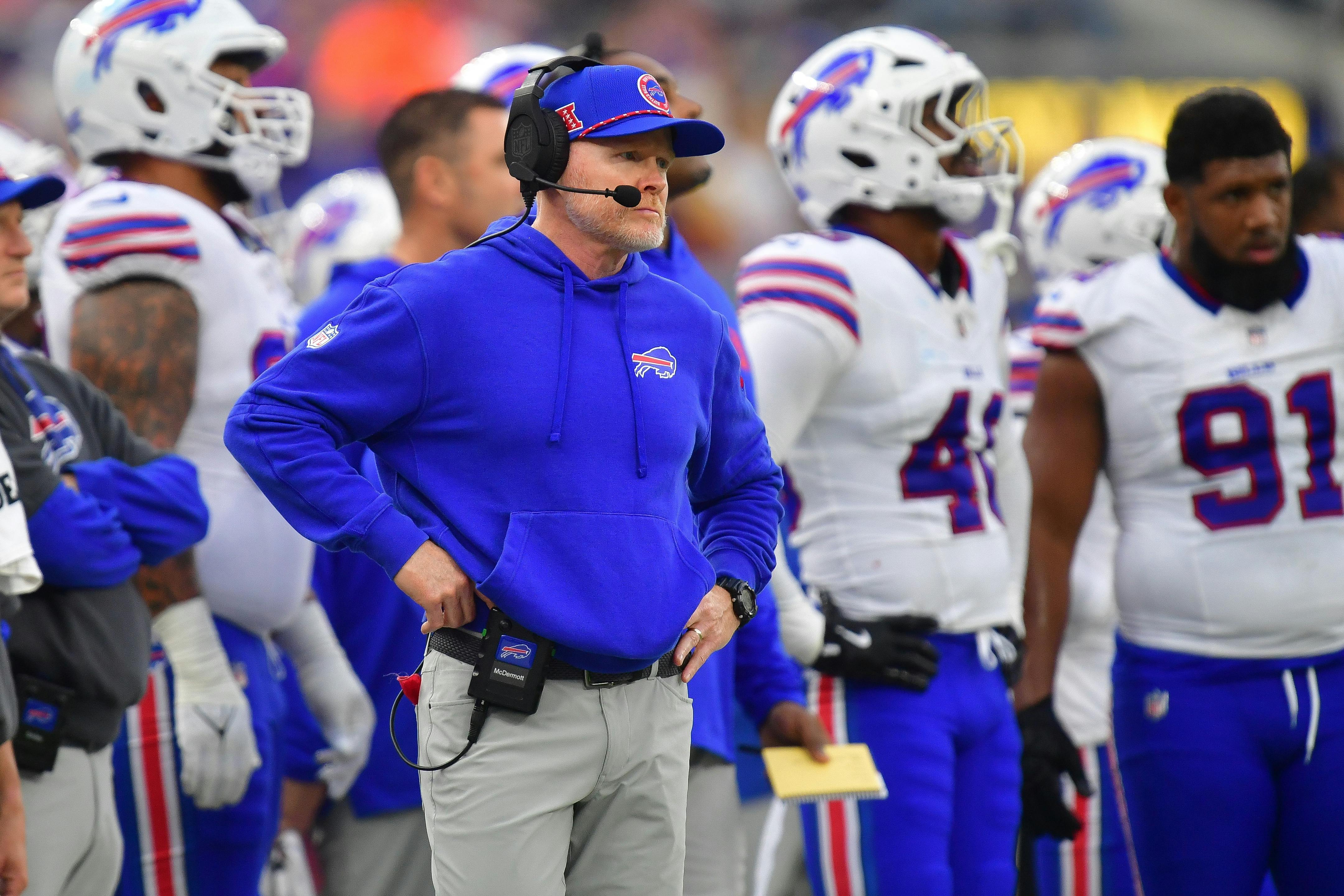 Buffalo Bills head coach Sean McDermott watches game action against the Los Angeles Rams as we analyze the 2025 Super Bowl odds.