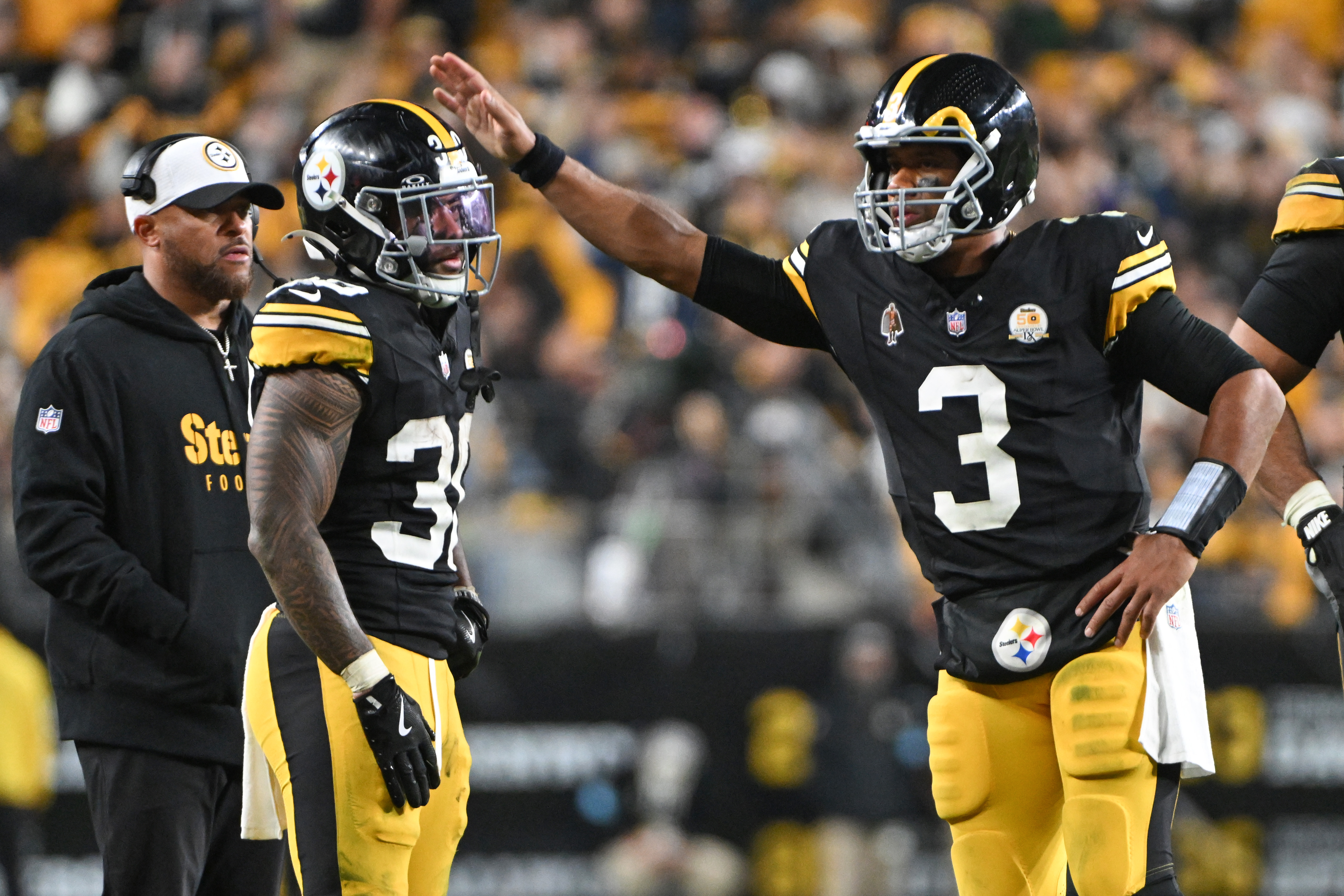 Giants vs. Steelers Early Picks, Predictions & Odds for MNF Week 8