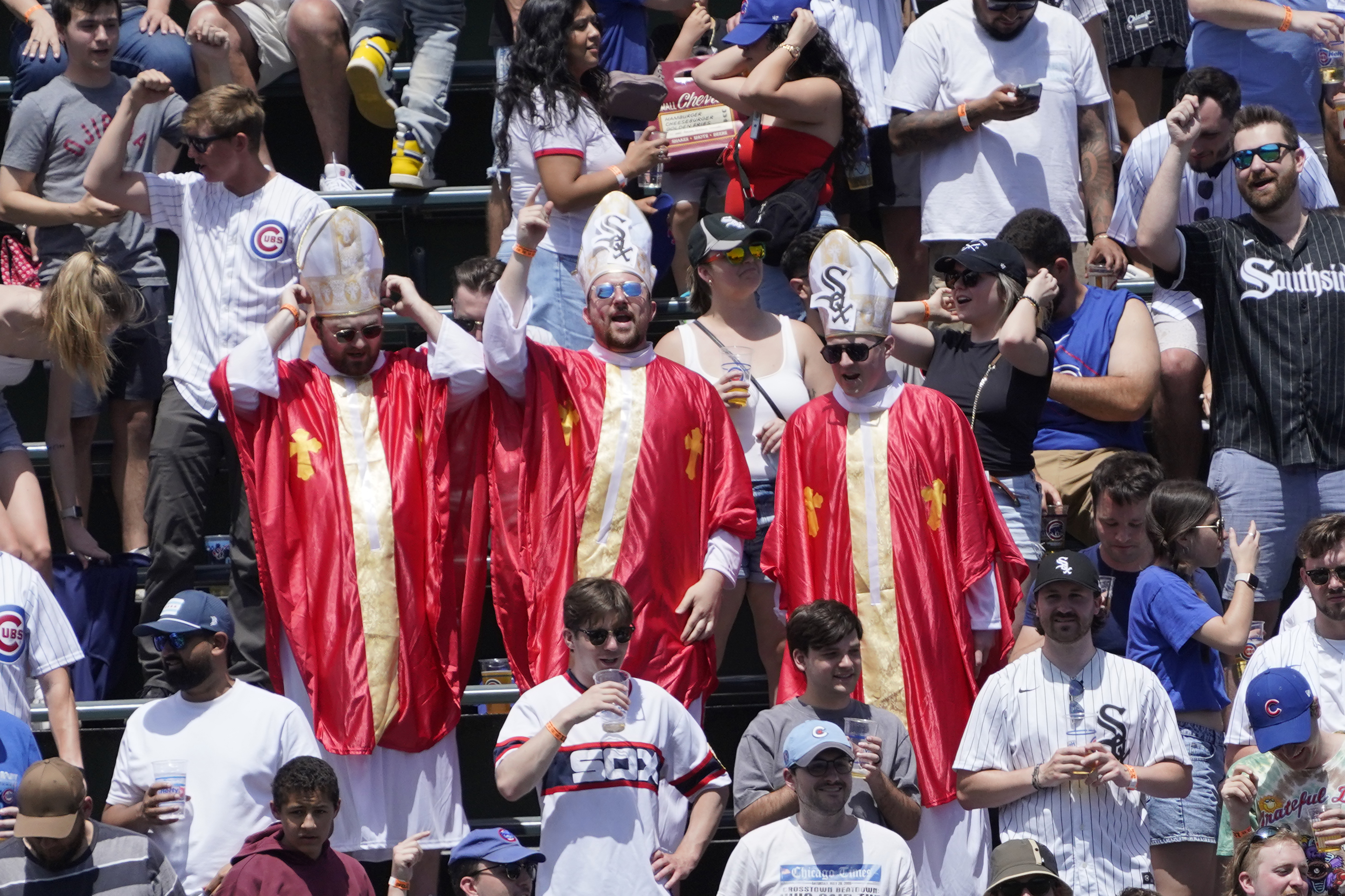 Bears Flip to Favorites vs. Vikings in Week 1 - Is the Pope to Thank?