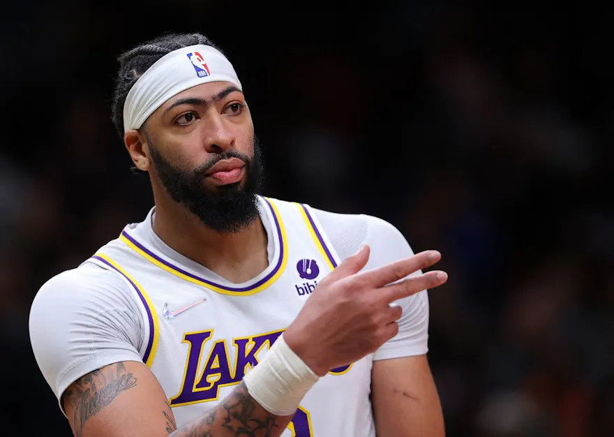 Anthony Davis of the Los Angeles Lakers reacts in the final seconds of their loss to the Atlanta Hawks at State Farm Arena in Atlanta, Georgia. Photo by Kevin C. Cox/Getty Images/AFP.
