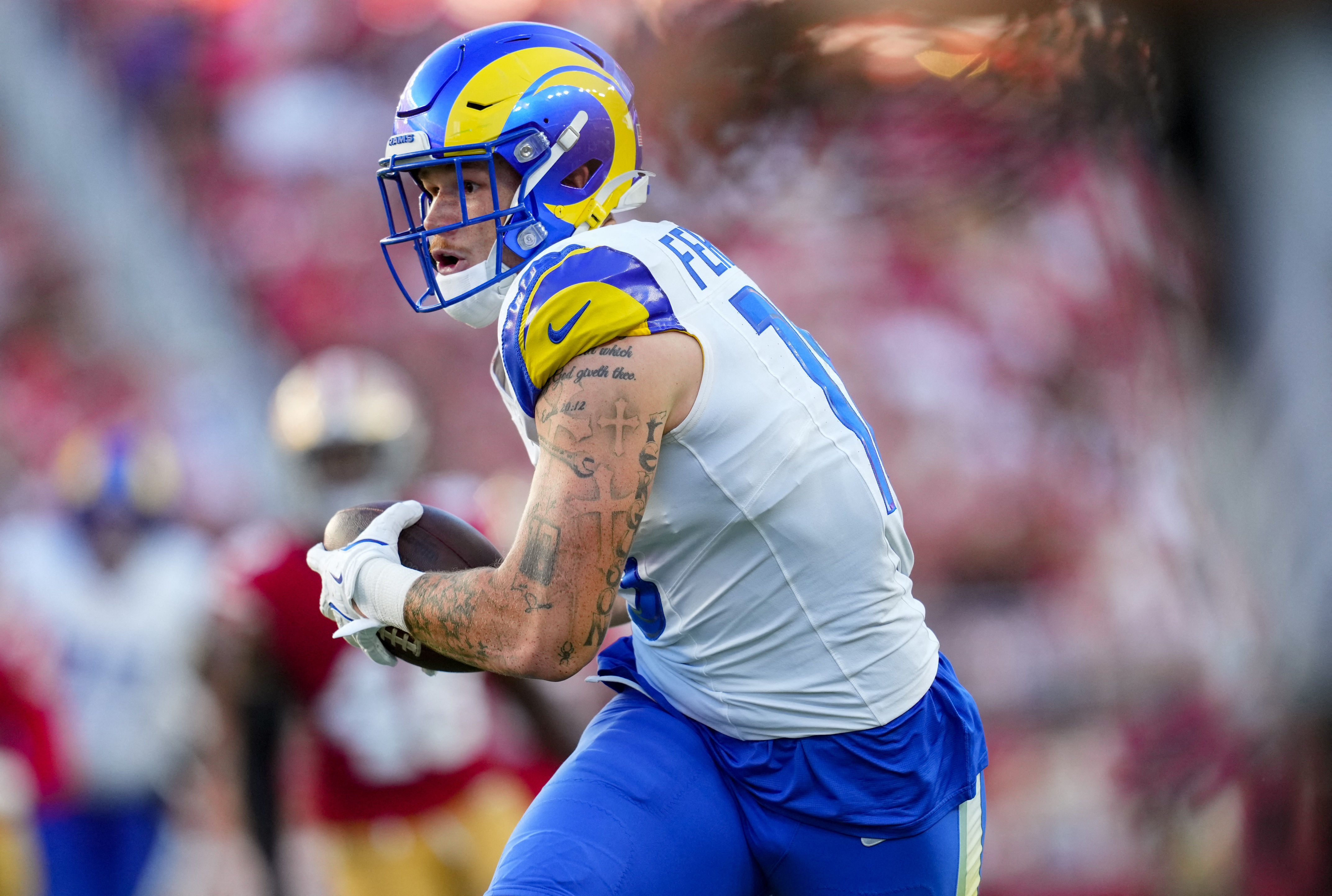 Los Angeles Rams tight end Terrance Ferguson runs after a catch as we make our best Giants vs. Rams SGP