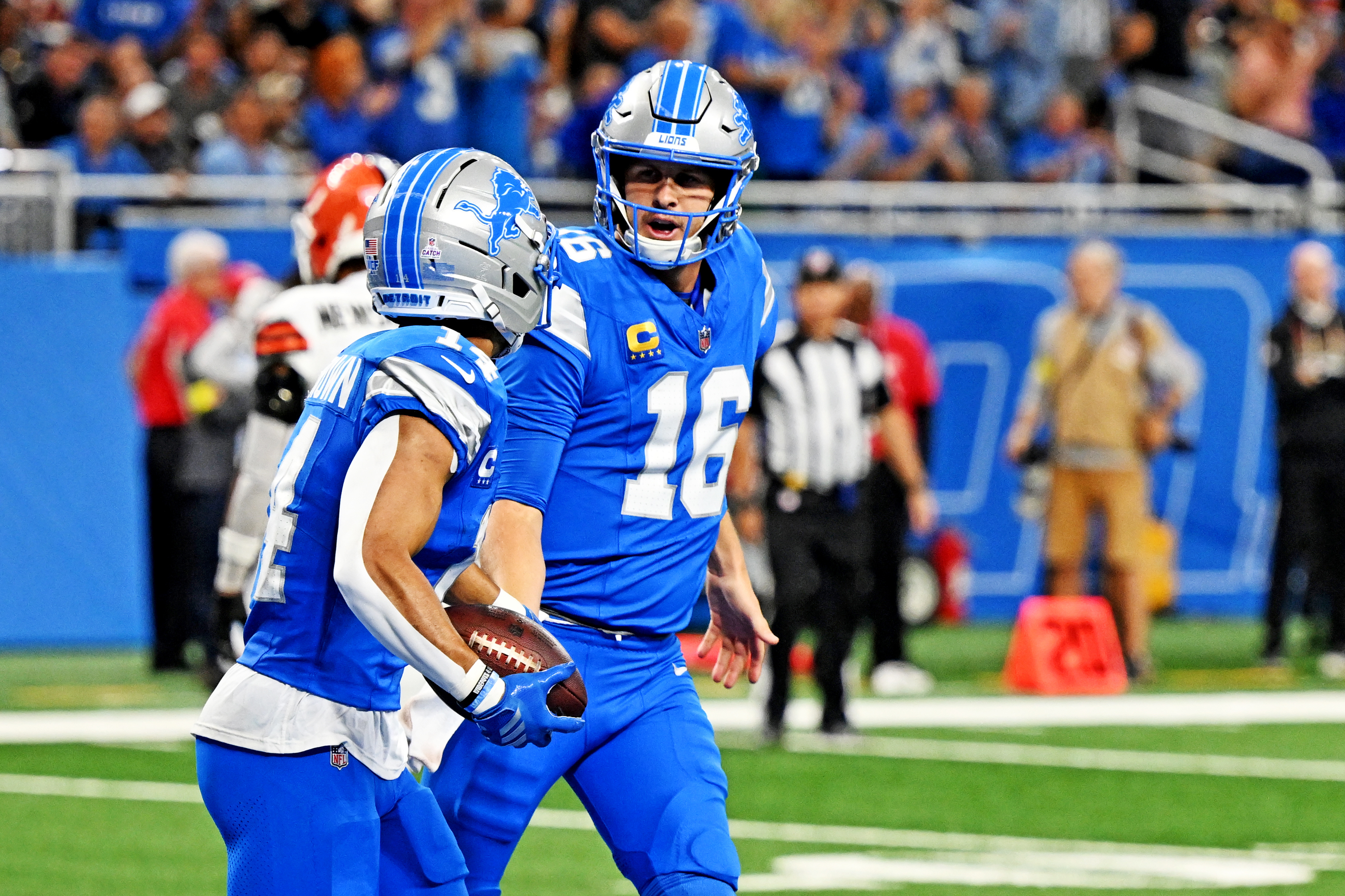 NFL Predictions Week 5: Best Bets & Odds for Sunday