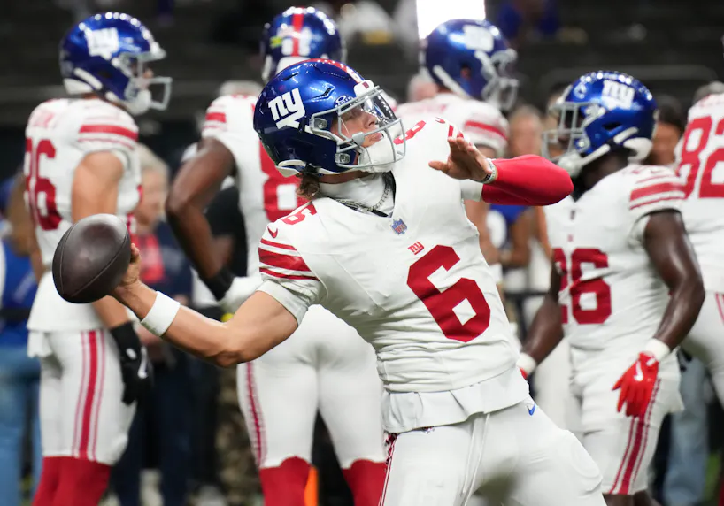 Best Jaxson Dart Player Props & Odds Tonight: Eagles vs. Giants TNF Week 6 Picks