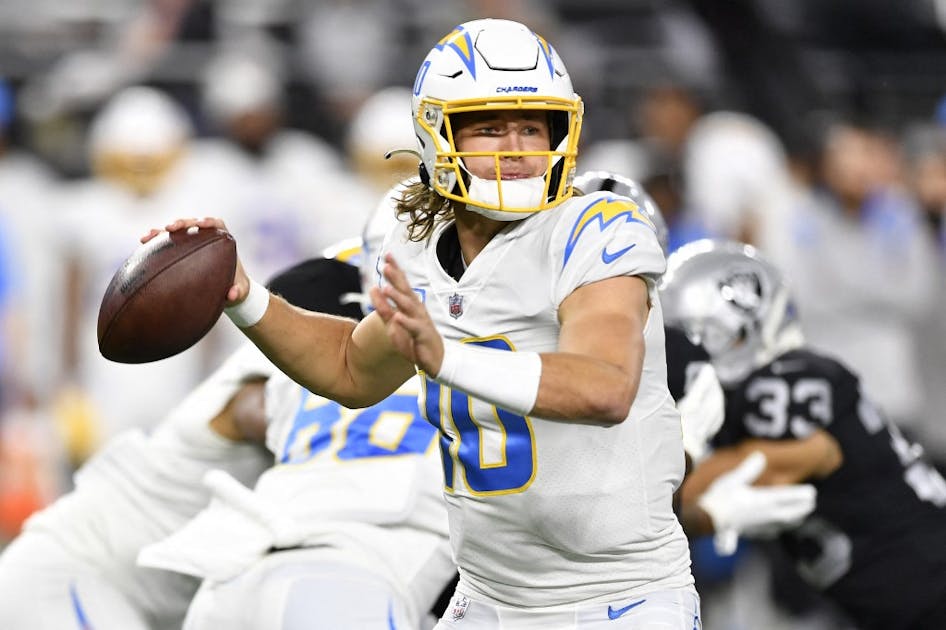 chargers picks 2022