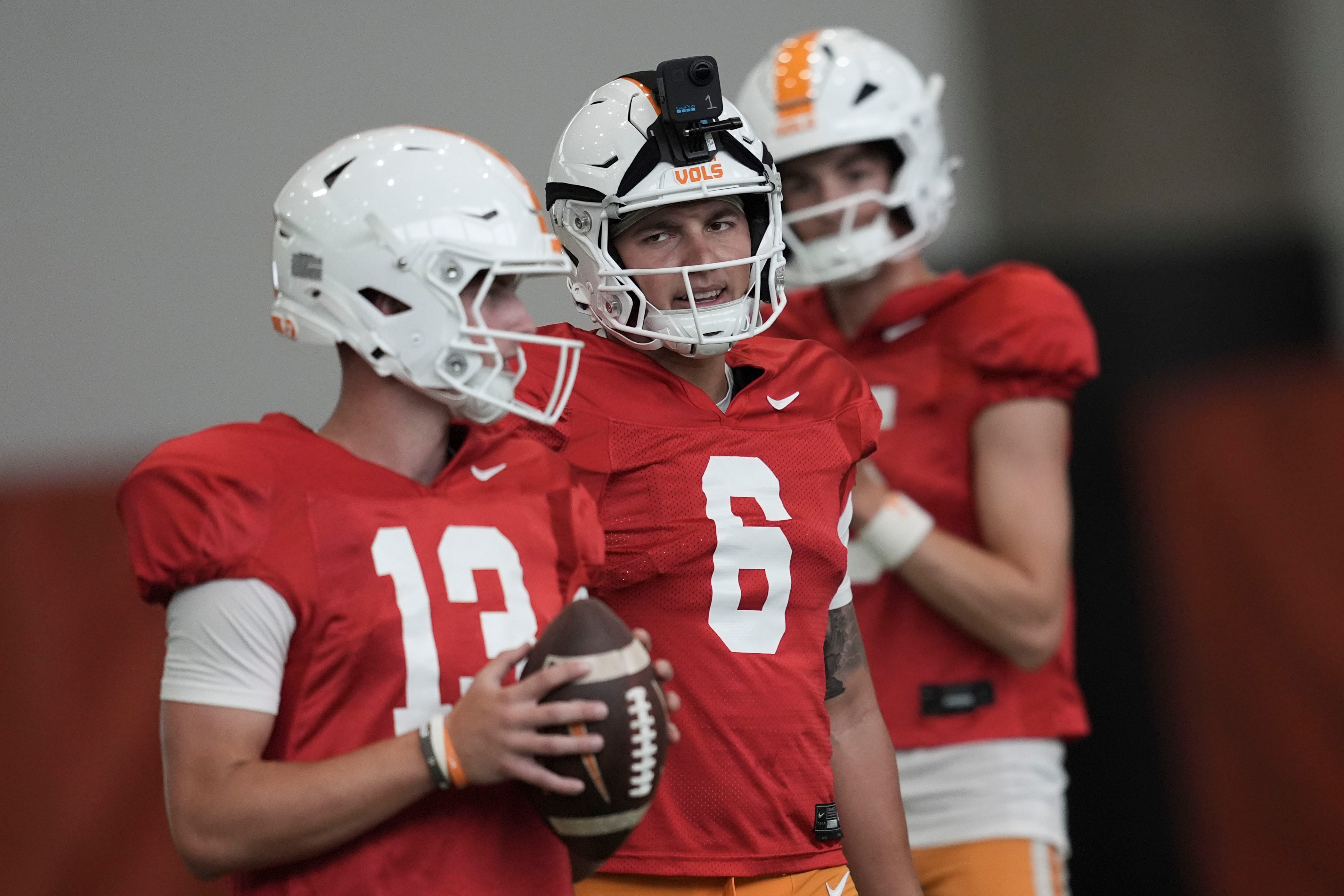 Syracuse vs. Tennessee Prediction, Odds & Expert Picks Today: College Football Week 1 Best Bets