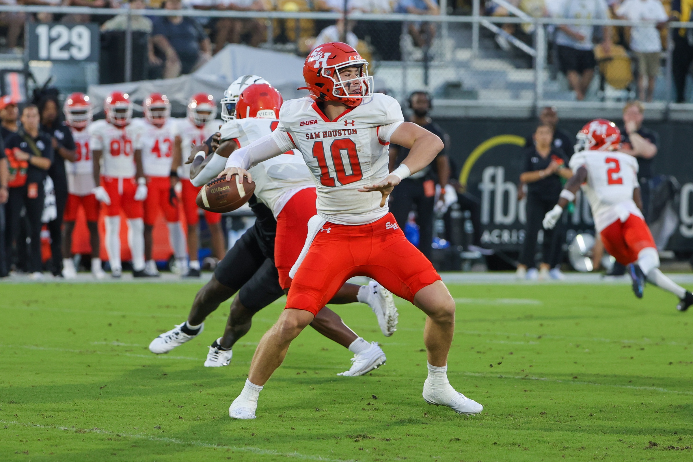 UTEP vs. Sam Houston Prediction, Picks & Odds: College Football Week 8