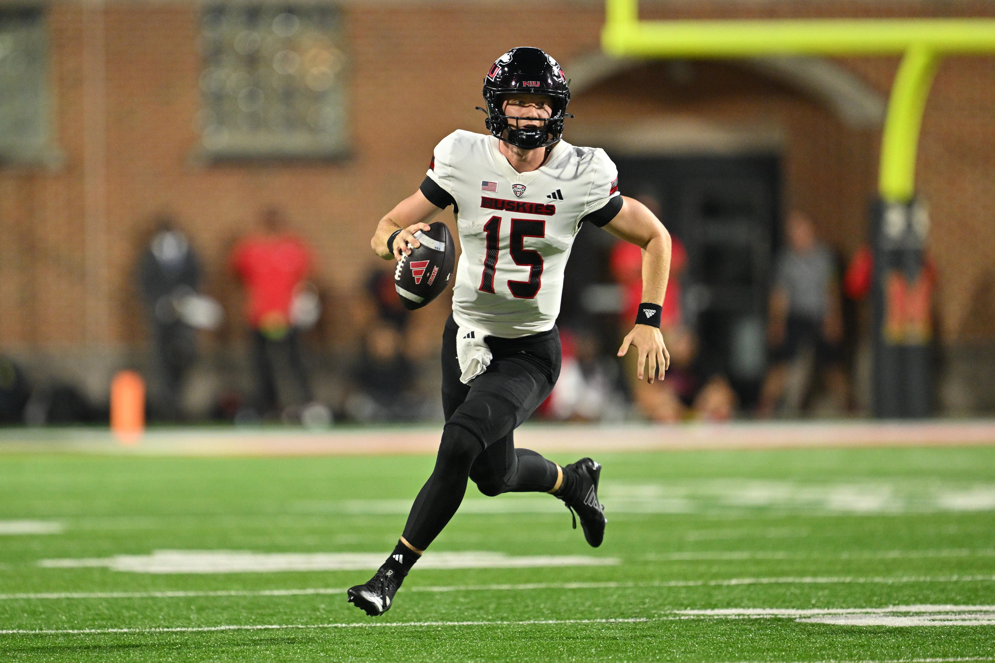 Northern Illinois vs. Toledo Prediction Tonight: College Football Week 11 Betting Preview & Odds
