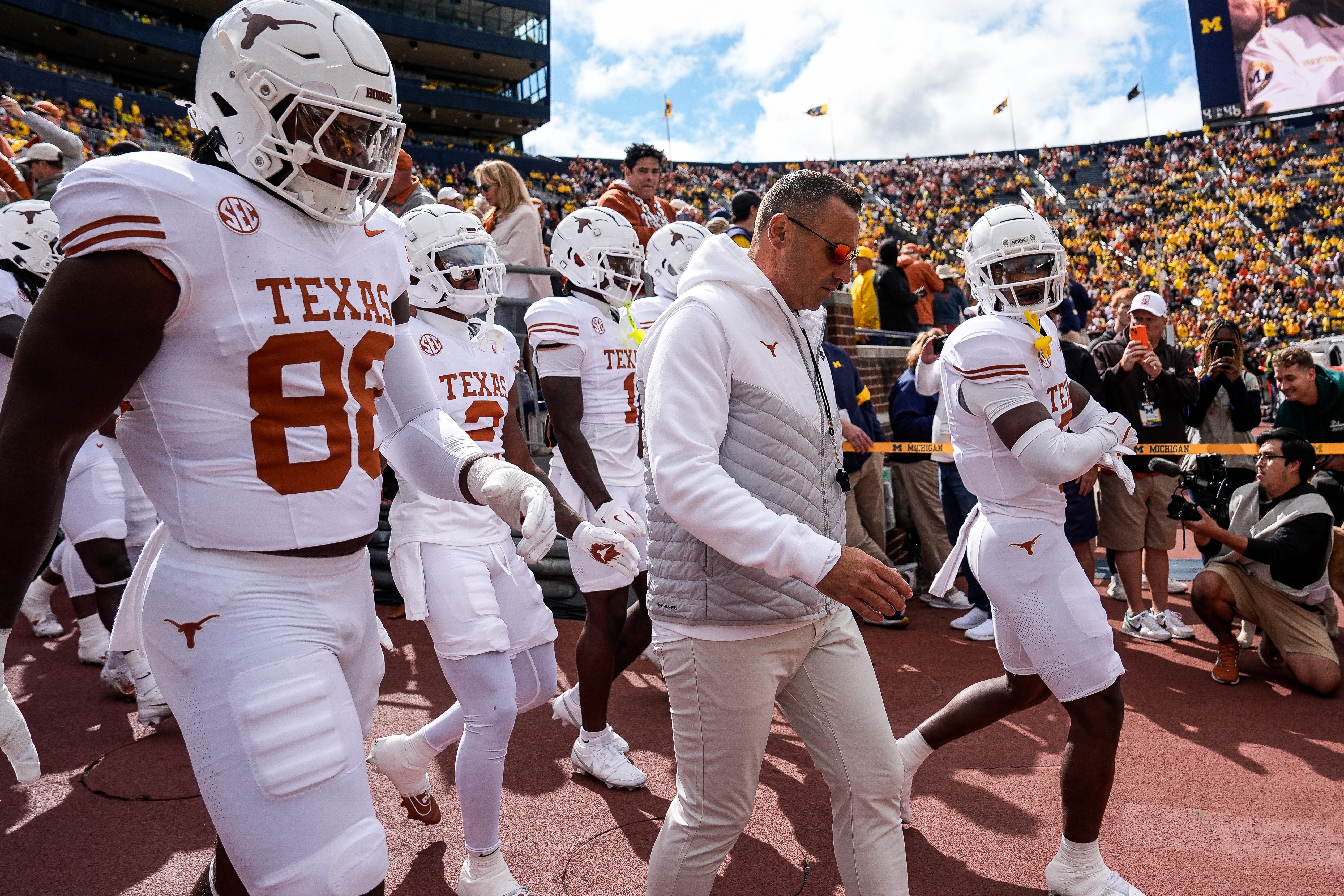 UTSA vs. Texas Prediction, Picks & Odds: Week 3