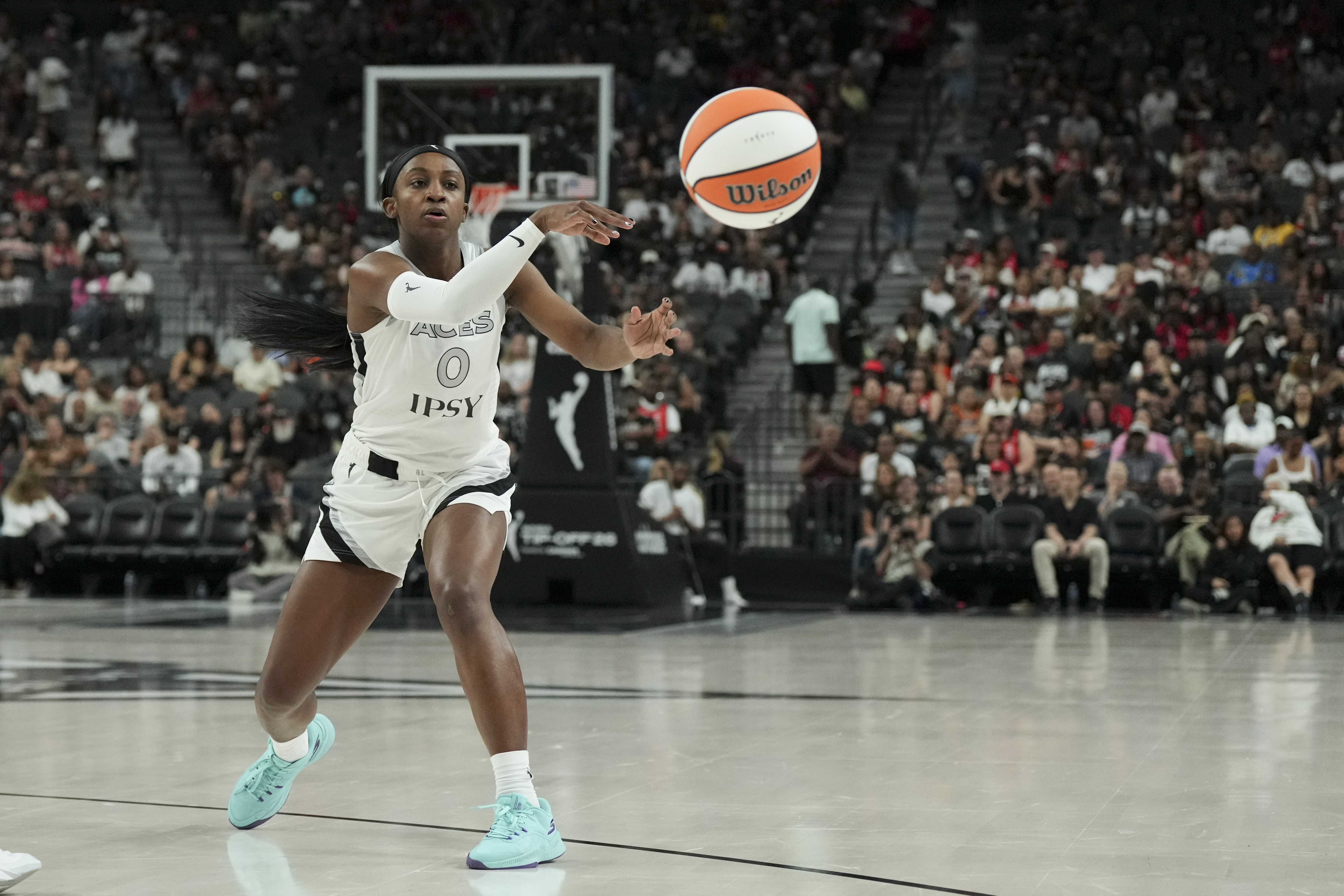 Jackie Young is the focus of our Aces vs. Sun prediction. 