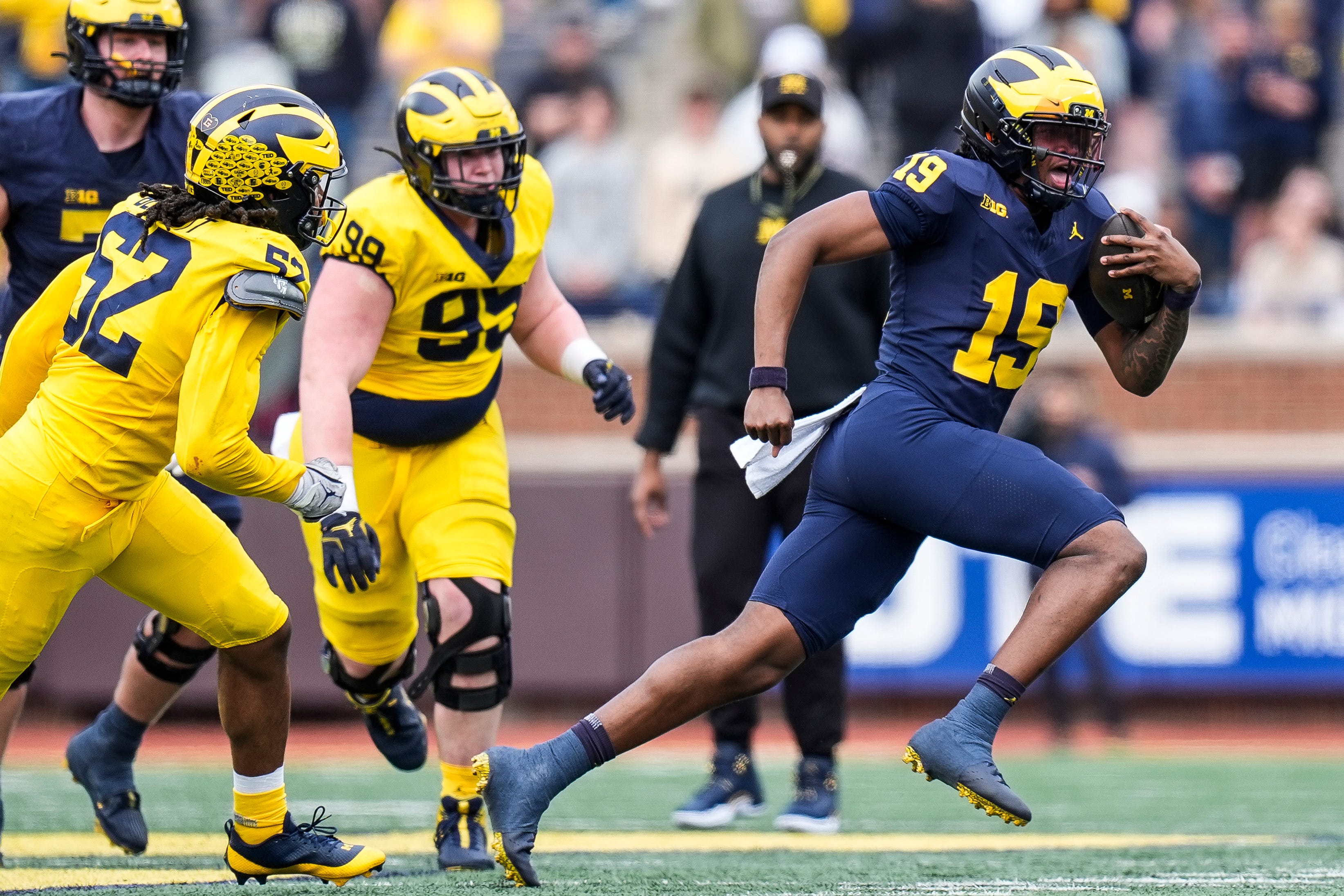 New Mexico vs. Michigan Prediction, Odds & Expert Picks: College Football Week 1 Best Bets