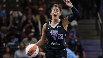 Sparks vs. Valkyries Prediction, Odds & WNBA Best Bets: Aug. 9