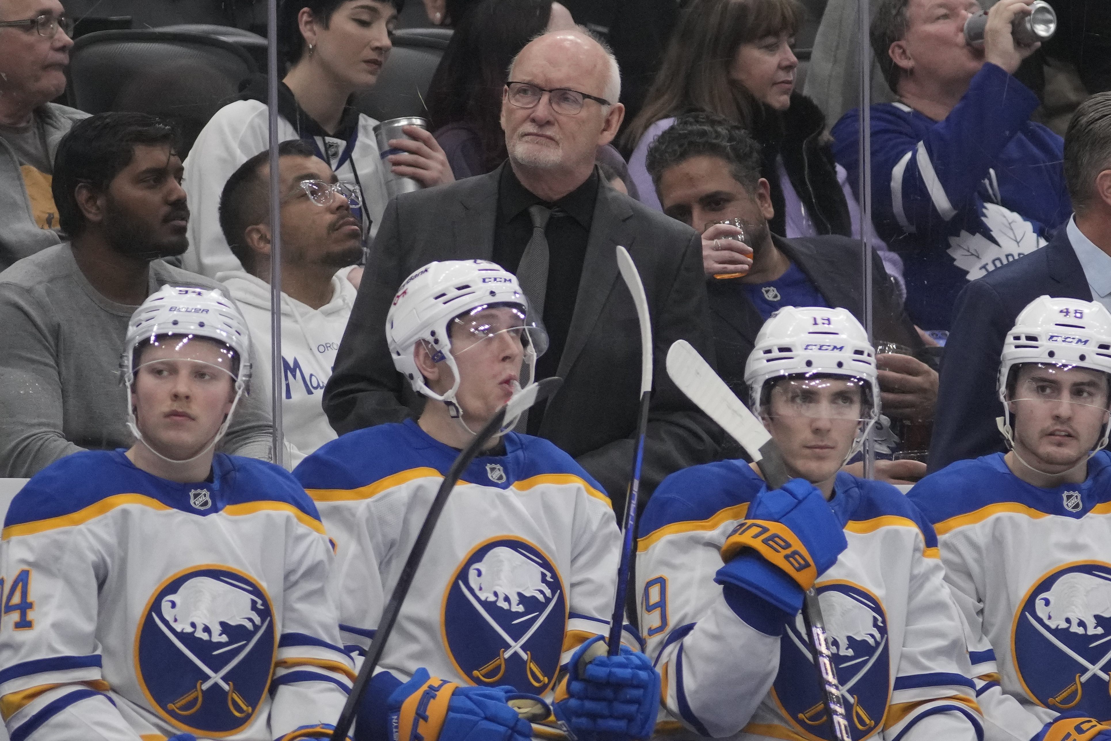 Lindy Ruff behind the bench as we provide the Jack Adams Award odds 2026. 