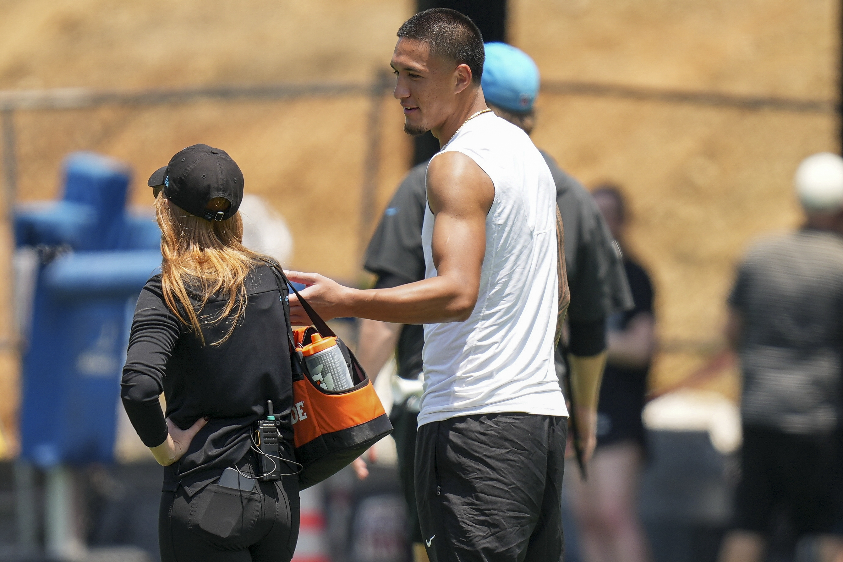 NFL Rookie Bets to Make Now: Best Futures Props for Cameron Ward, Travis Hunter, Ashton Jeanty