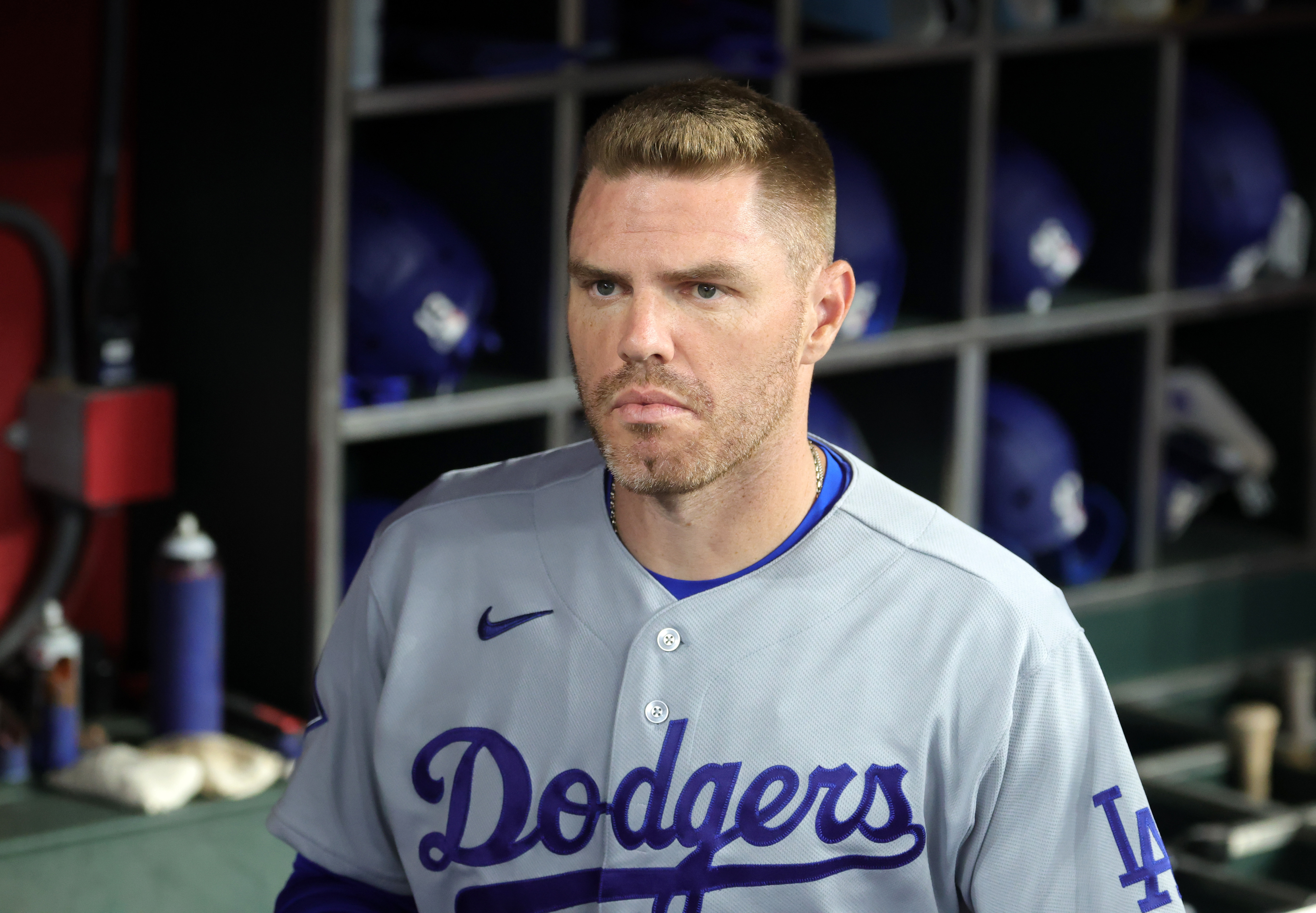 Los Angeles Dodgers first baseman Freddie Freeman looks on as we break down the Dodgers vs. Braves win probability.